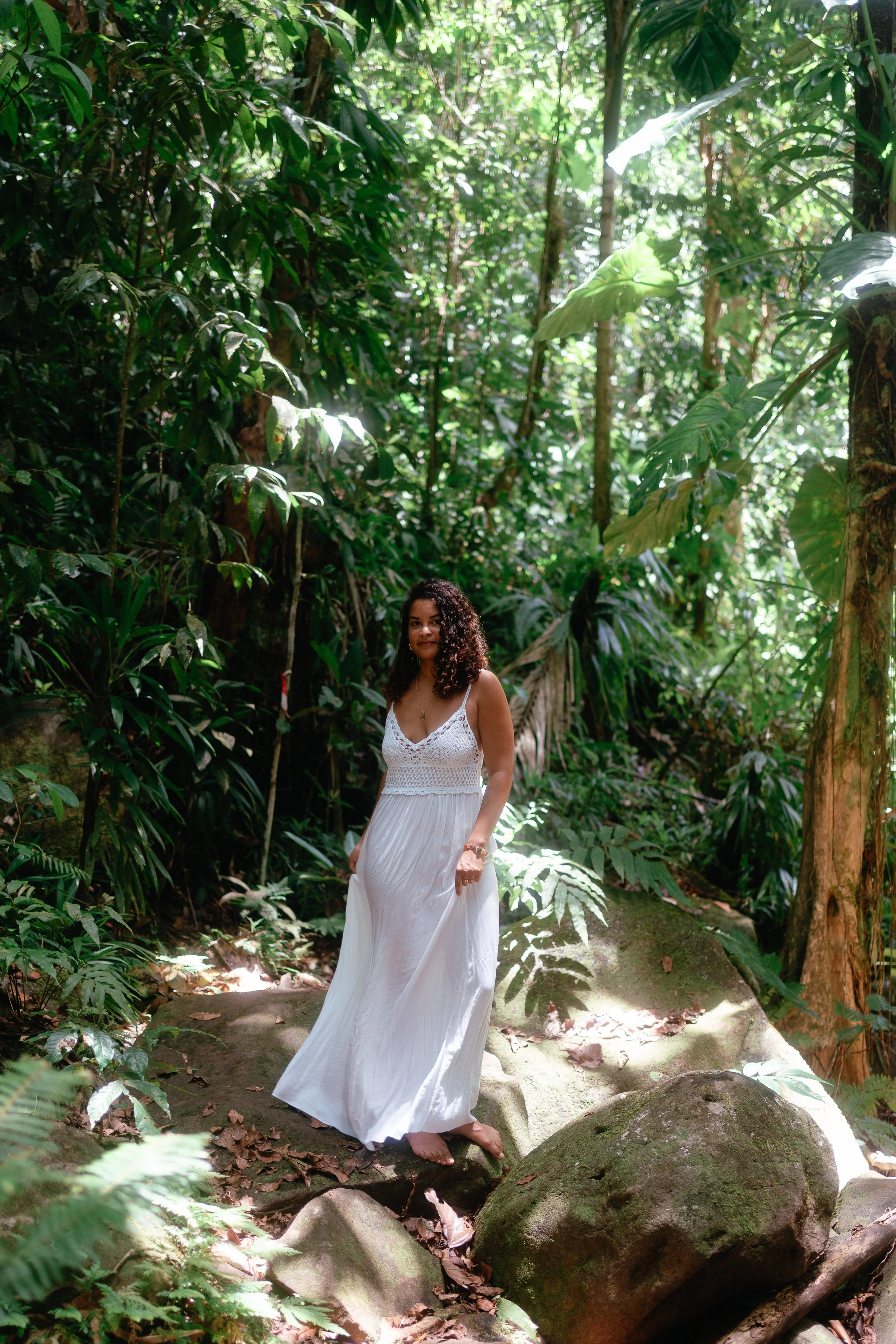 Séance photo femme rivière Guadeloupe (3).jpg