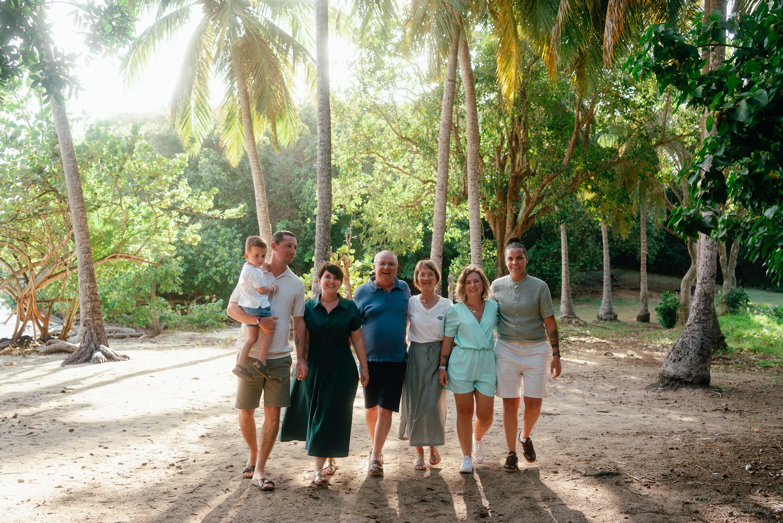 Shooting photo famille nombreuse Guadeloupe (12).jpg