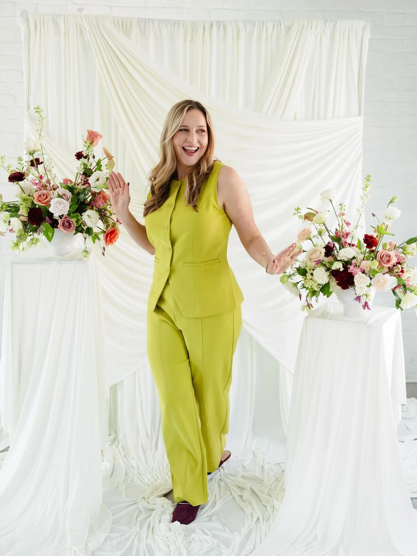 Meet the planners behind the wedding magic! ✨ I had the best time capturing fresh branding photos for @misslyssplanning! Alyssa &amp; her team bring a positive energy and calm professionalism to every wedding (I&rsquo;ve seen it in action! 📸). 

Aly