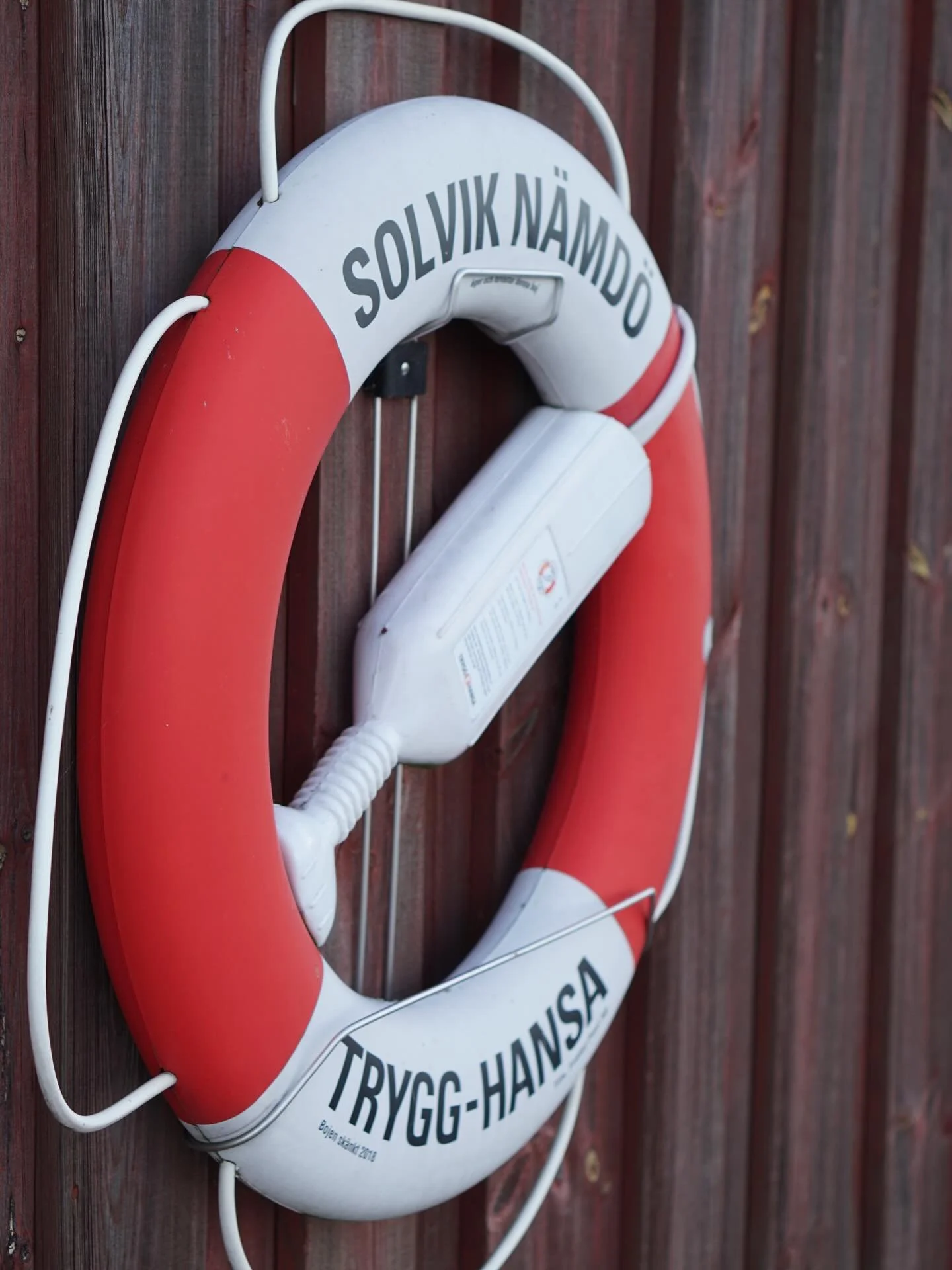 🐣 P&aring;sklovs&ouml;ppet i aff&auml;ren i Solvik: 
* Sk&auml;rtorsdag 10-18 (varor kommer in inkl Systembolaget) 
* L&aring;ngfredag 10-13 obs ingen utl&auml;mning av Systemvaror pga r&ouml;d dag
* L&ouml;rdag 4 apr 10-15
*Tisdag 7 apr 10-13
* Fre