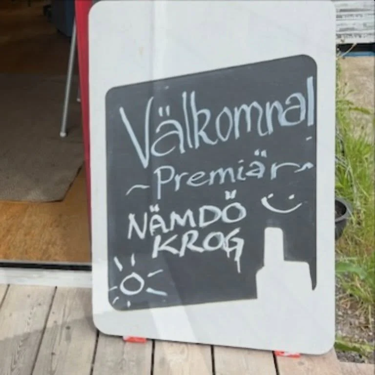 II SMYGPREMI&Auml;R II 
V&auml;lkomna till f&ouml;rsta dagen p&aring; Krogen Solvik f&ouml;r denna sommar !
&Ouml;ppet 11-15 l&ouml;rdag och s&ouml;ndag under nationadagshelgen!
#solvik #n&auml;md&ouml; #sk&auml;rg&aring;rn @skargardsstiftelsen @skip
