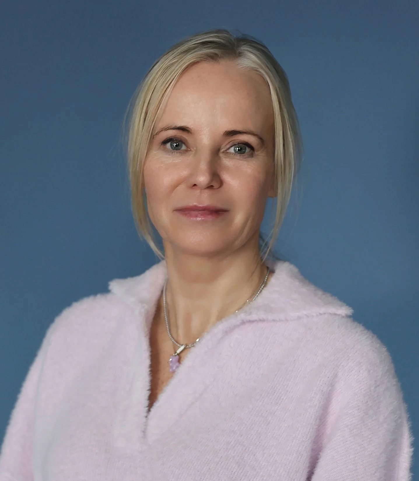 Ellen Burridge (enquiry/ellenburridgetherapy.com)