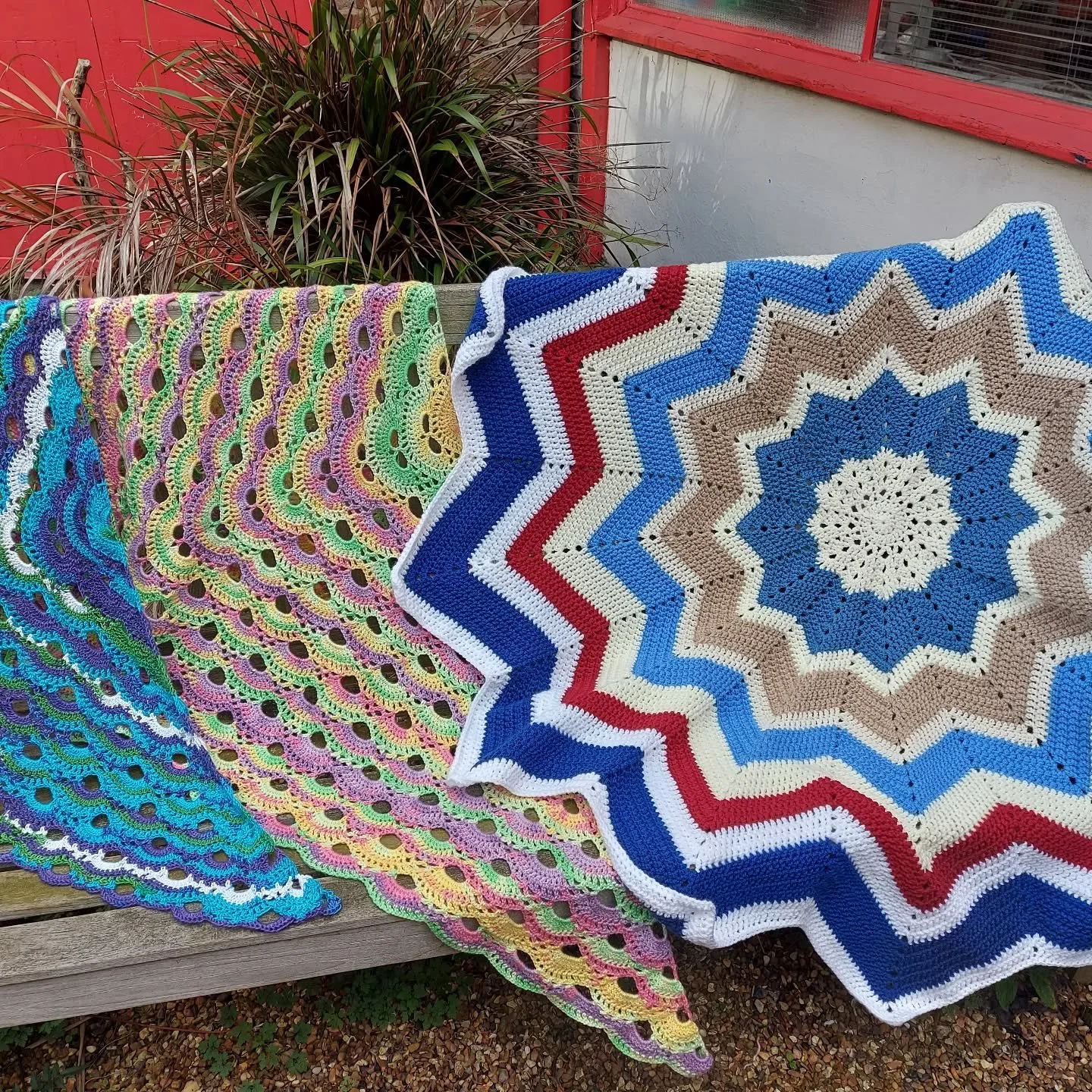 Wendy in Northants has sent us a great collection of shawls and this statement blanket. We love the bold colours and geometry. 

Thank you, Wendy.  These are our Crochet of the Day!

#crochetoftheday #handcrafted #crochetforothers #charity #yarnlover