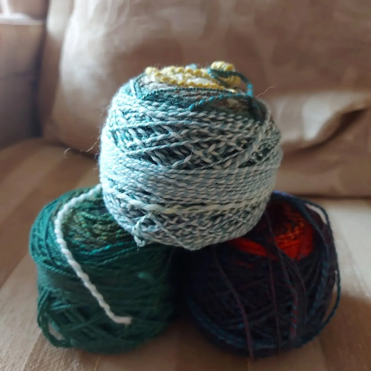 🧶 BIG NEWS FOR LEFT-HANDED KNITTERS 🧶

After years of research (and several tangled prototypes), we are delighted to announce the launch of our brand new Left-Handed Yarn!

Specially designed so the yarn unwinds in the correct direction for left-ha