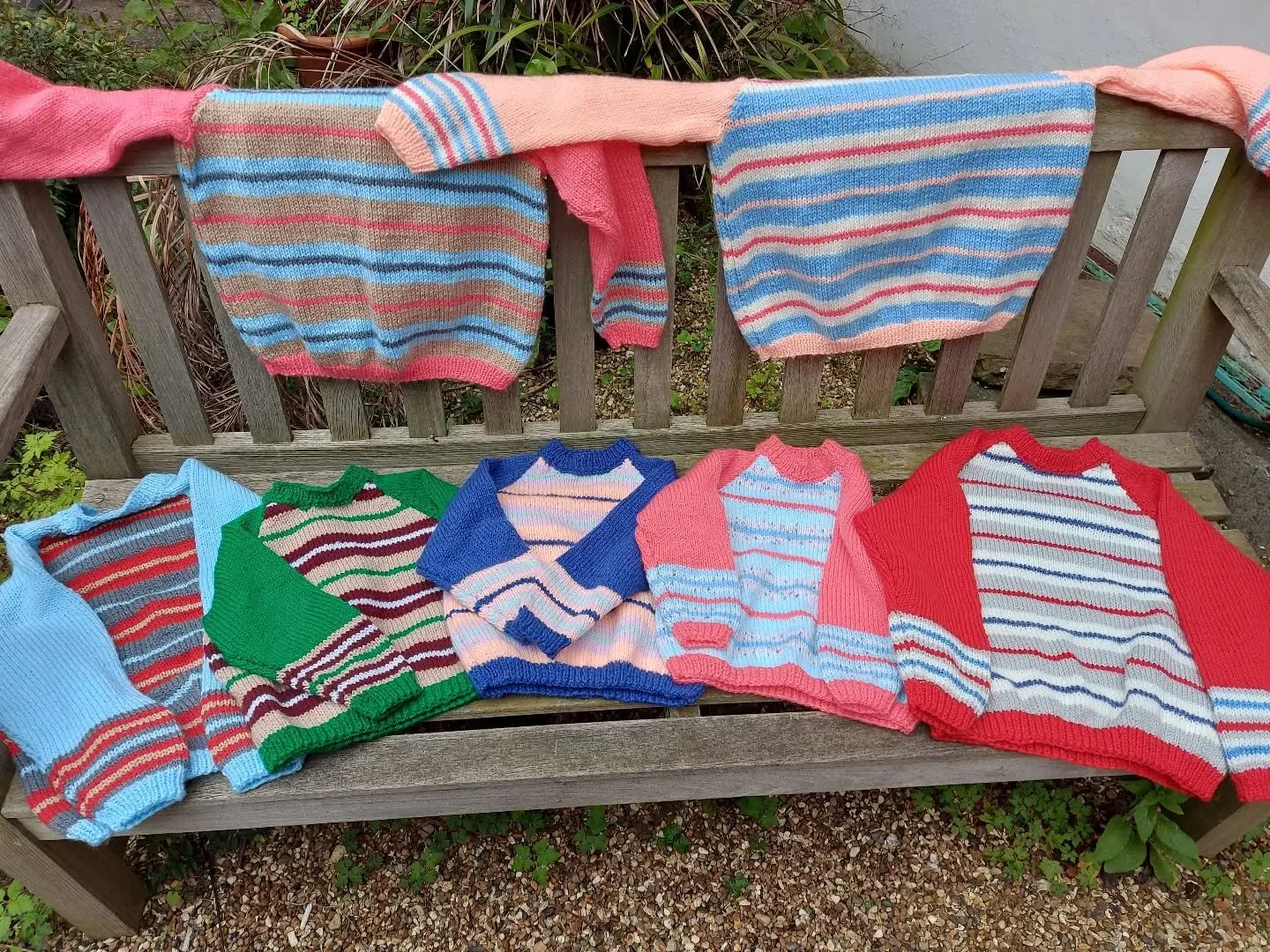 Loving Hearts and Hands Knitting Group, Stockton Heath Methodist Church sent us a big bundle of loveliness.  These cheerful, stripy children's jumpers are especially stylish and useful. 

Thank you, Loving Hearts and Hands.  These are out Knit of the