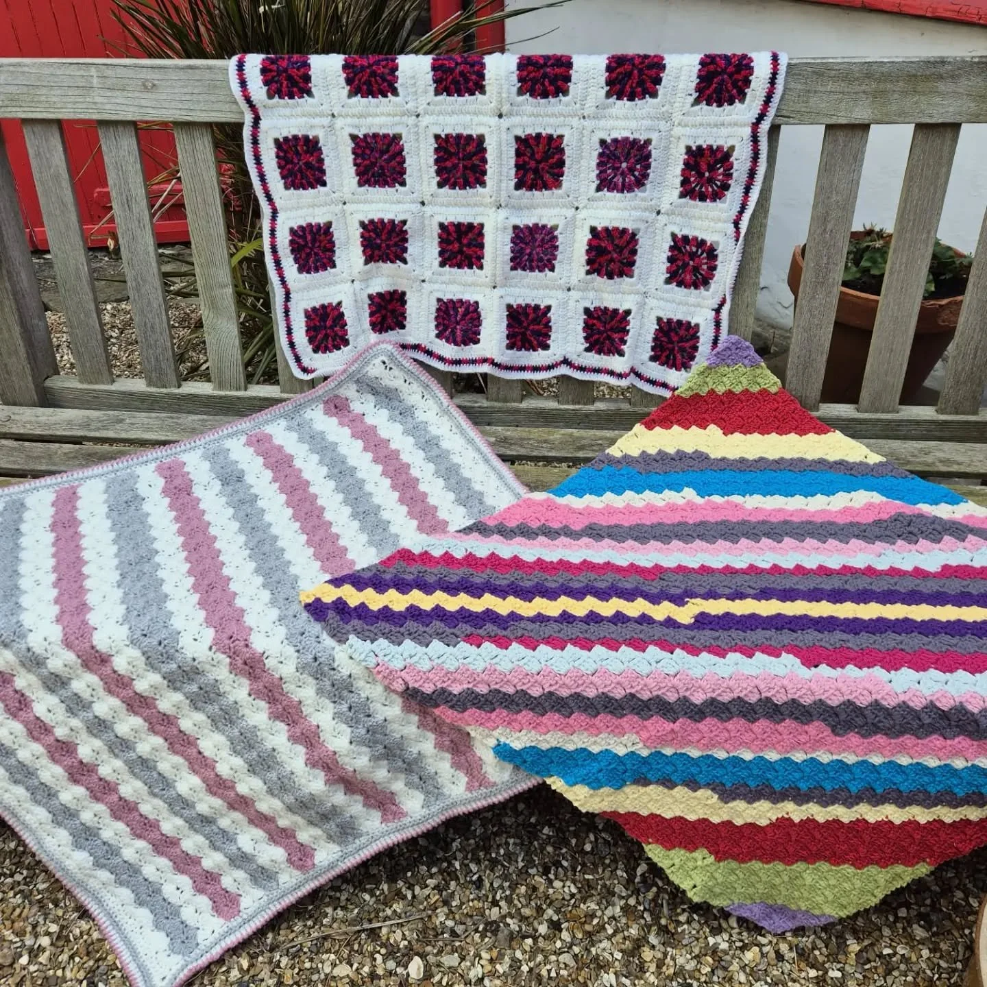 Sue in Wokingham has sent us this great collection of crocheted blankets. We always enjoy seeing different techniques, and Sue has quite a few in her toolbox! 

Thank you, Sue. These are our Crochet of the Day. 

#crochetoftheday #crochet #handmade #