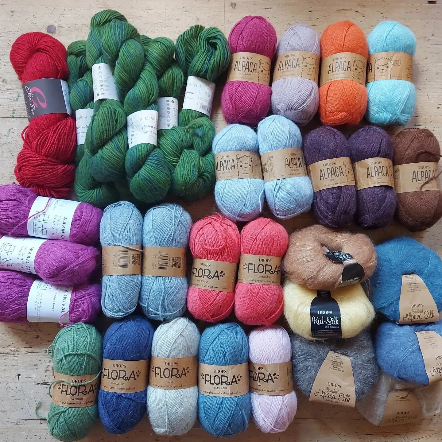 We've launched our August Raffle!  It's a magnificent selection of colouful, sqishy soft alpaca and alpaca blends. There's plenty to make all manner of colourful jumpers, accessories or a blanket.

It's just &pound;10 to enter, and please enter as ma