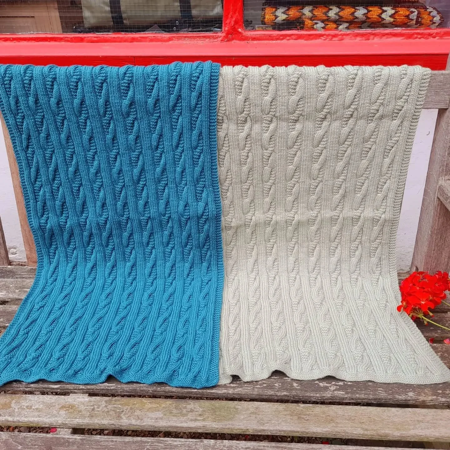 Susan in Southwest London has sent us these super soft blankets made from Debbie Bliss yarn. We love the colours, the squishiness and the beautiful cable design. 

Thank you, Susan. These are our Knit of the Day!

#knitoftheday #handknitting #yarnlov