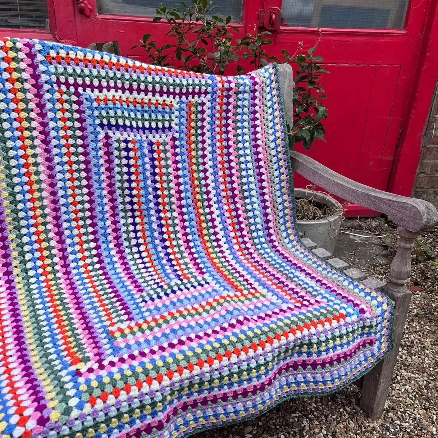 This fabulous blanket has been sent us anonymously. Take a moment to look more closely. It's not a traditional granny square on steroids, it's a log cabin style construction.  We've not seen this design before, but we love it!

Thank you, Crocheters 