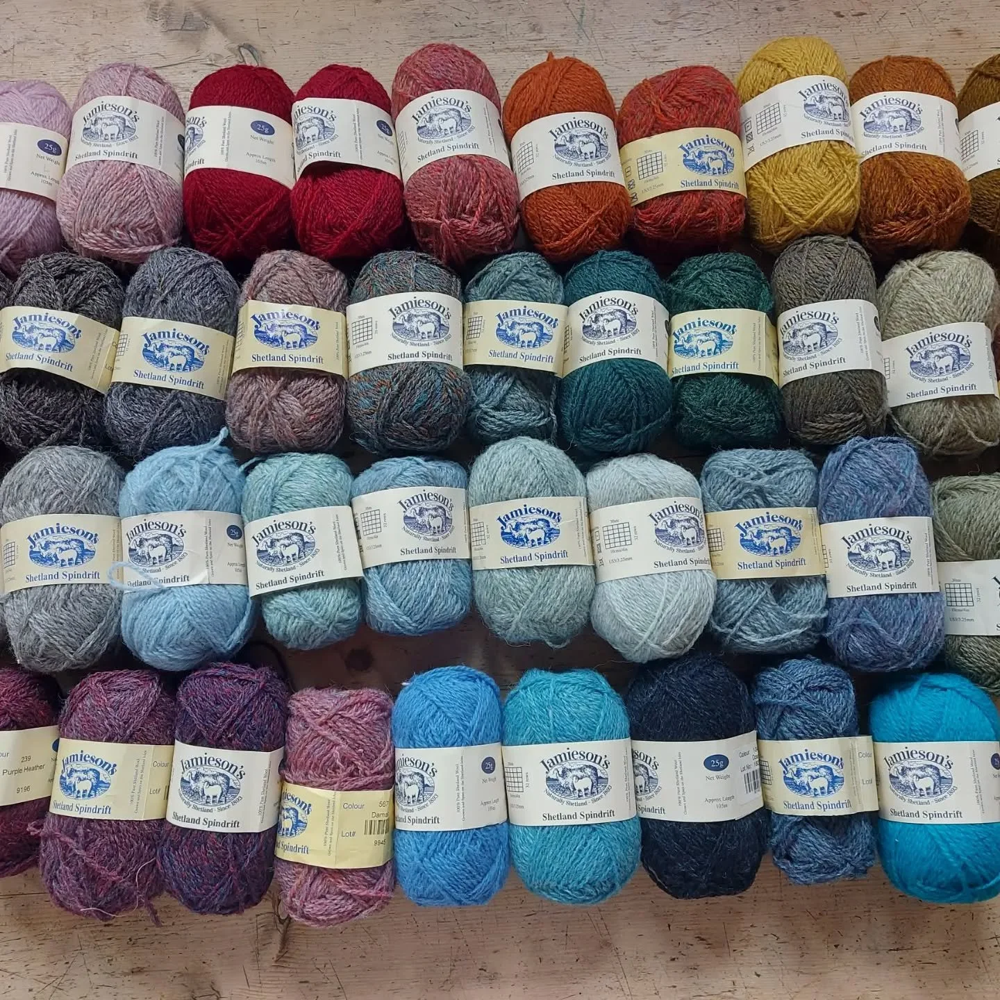 Don't forget this month's raffle!  Lots of lovely Shetland yarn to inspire your colourwork. 

It's beautiful. Give it a go!

https://www.knitforpeace.org.uk/shop/raffles

#kfpraffle #yarnlover #charityraffle