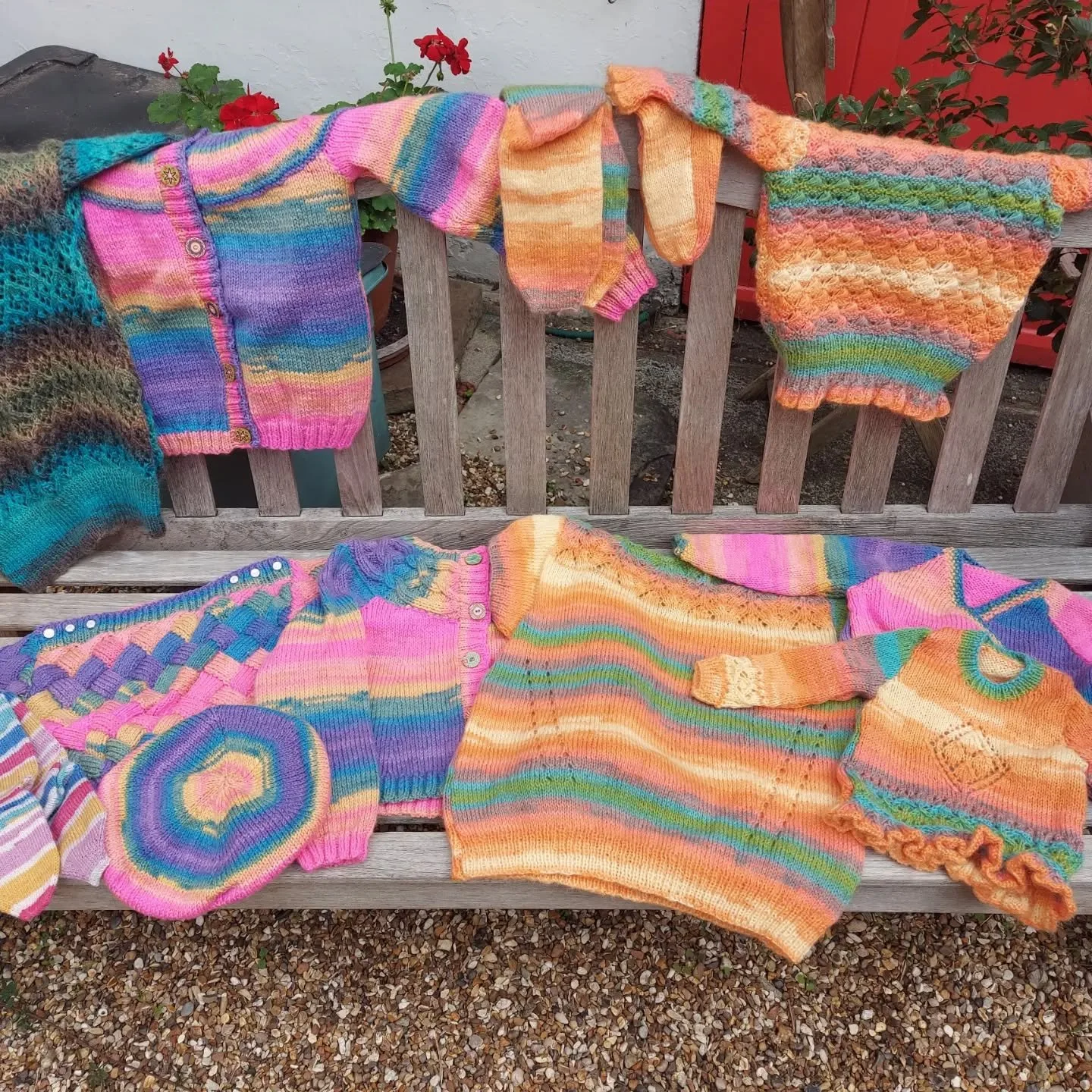 Janice in Barton le Clay sent us a huge parcel bursting with colour.  Everything is so beautfully made with extra lace and texture details to make each piece even more special. These woollies will bring a smile and a cosy hug wherever they go. 

Than