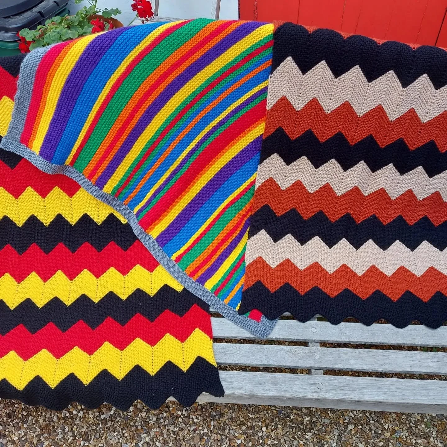 Margaret in Letchworth Garden City likes a bold colour combination and a dramatic pattern. So do we! These blankets will bring a zing of fun wherever they go. 

Thank you, Margaret. These are our Knit of the Day!

#knitoftheday #handknitting #knittin