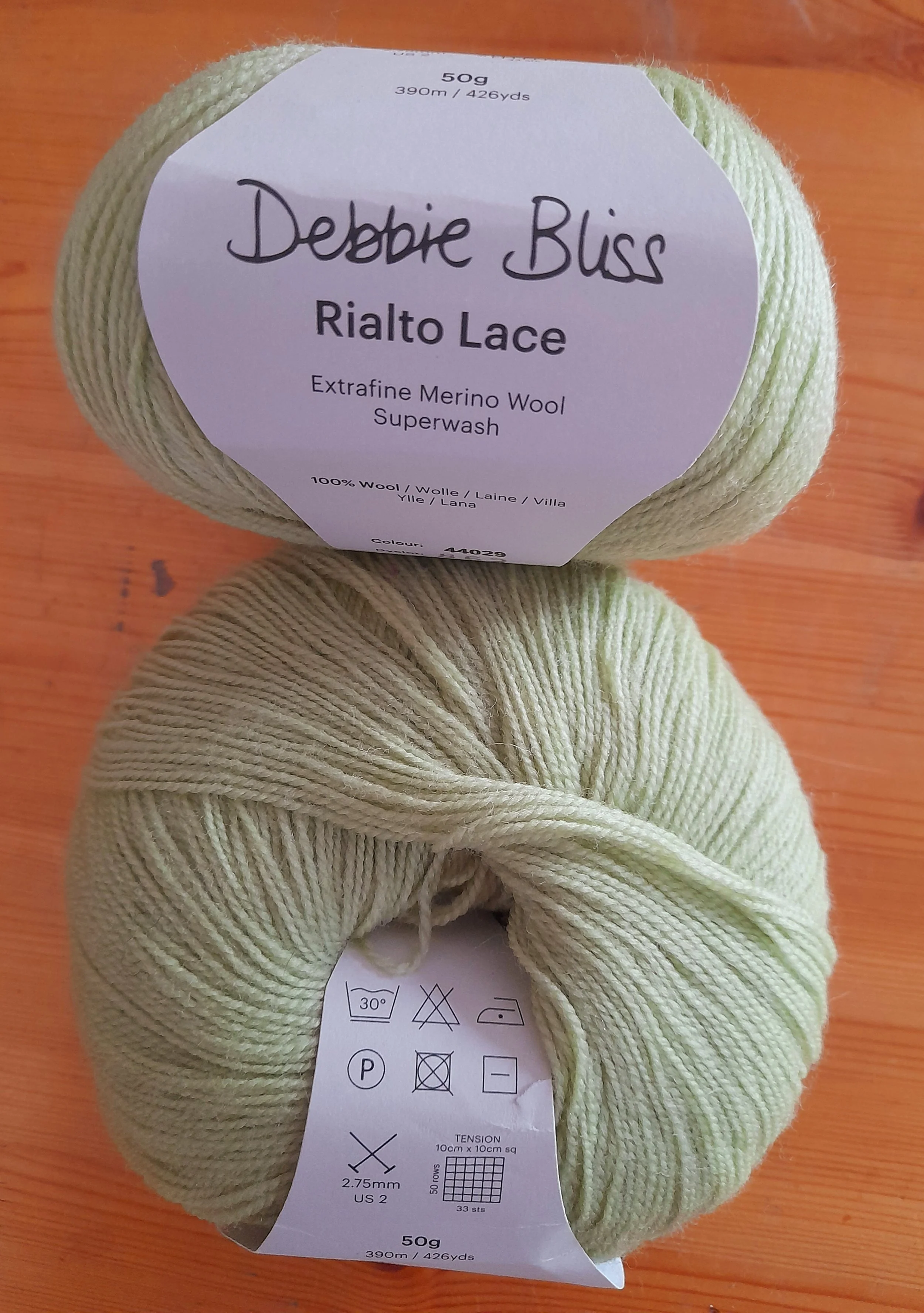 Debbie Bliss Rialto Lace Extrafine Merino Wool green 100g
