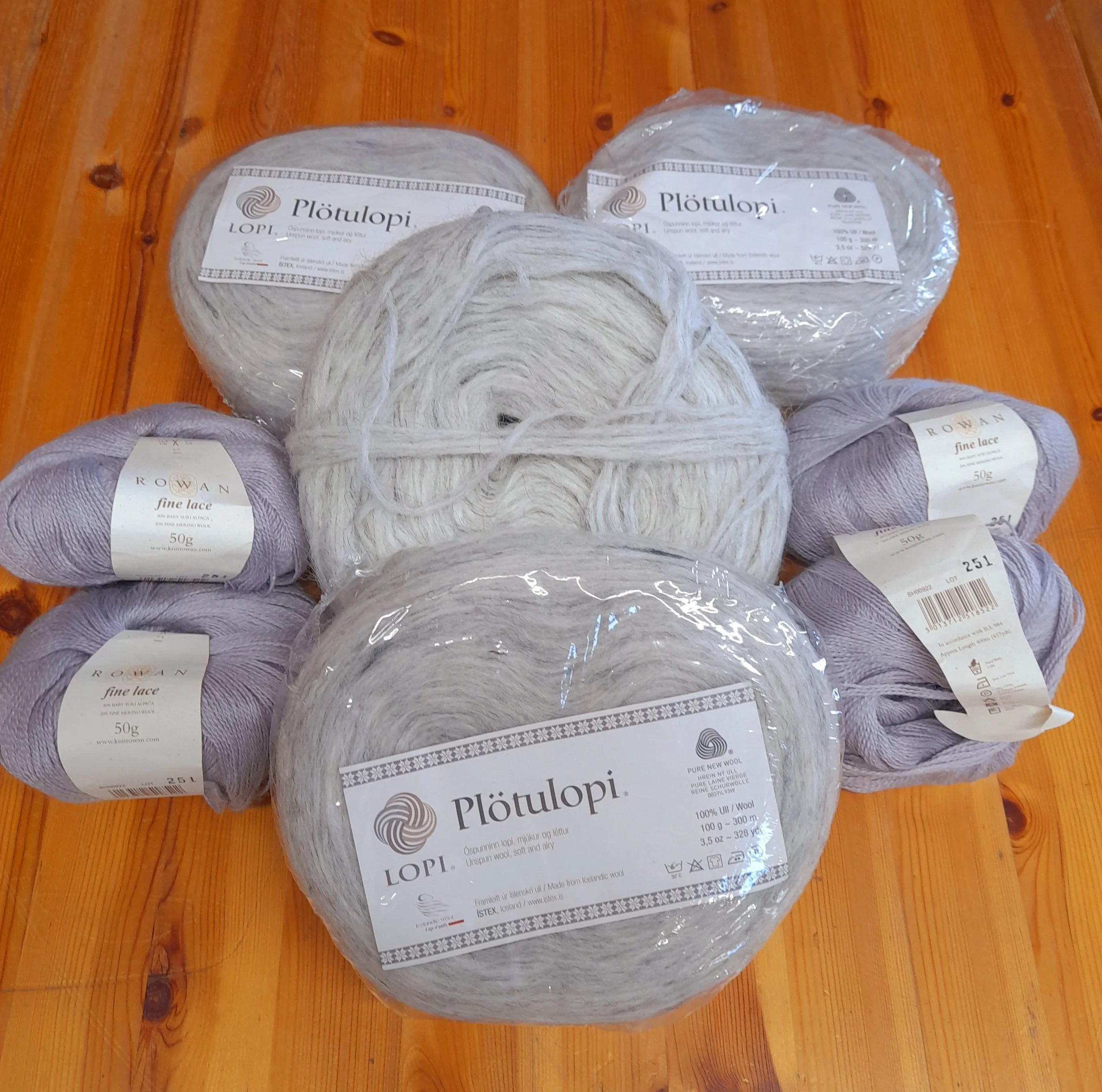 Istex Plotulopi Lopi Icelandic unspun wool and Rowan Fine Lace grey bundle 600g