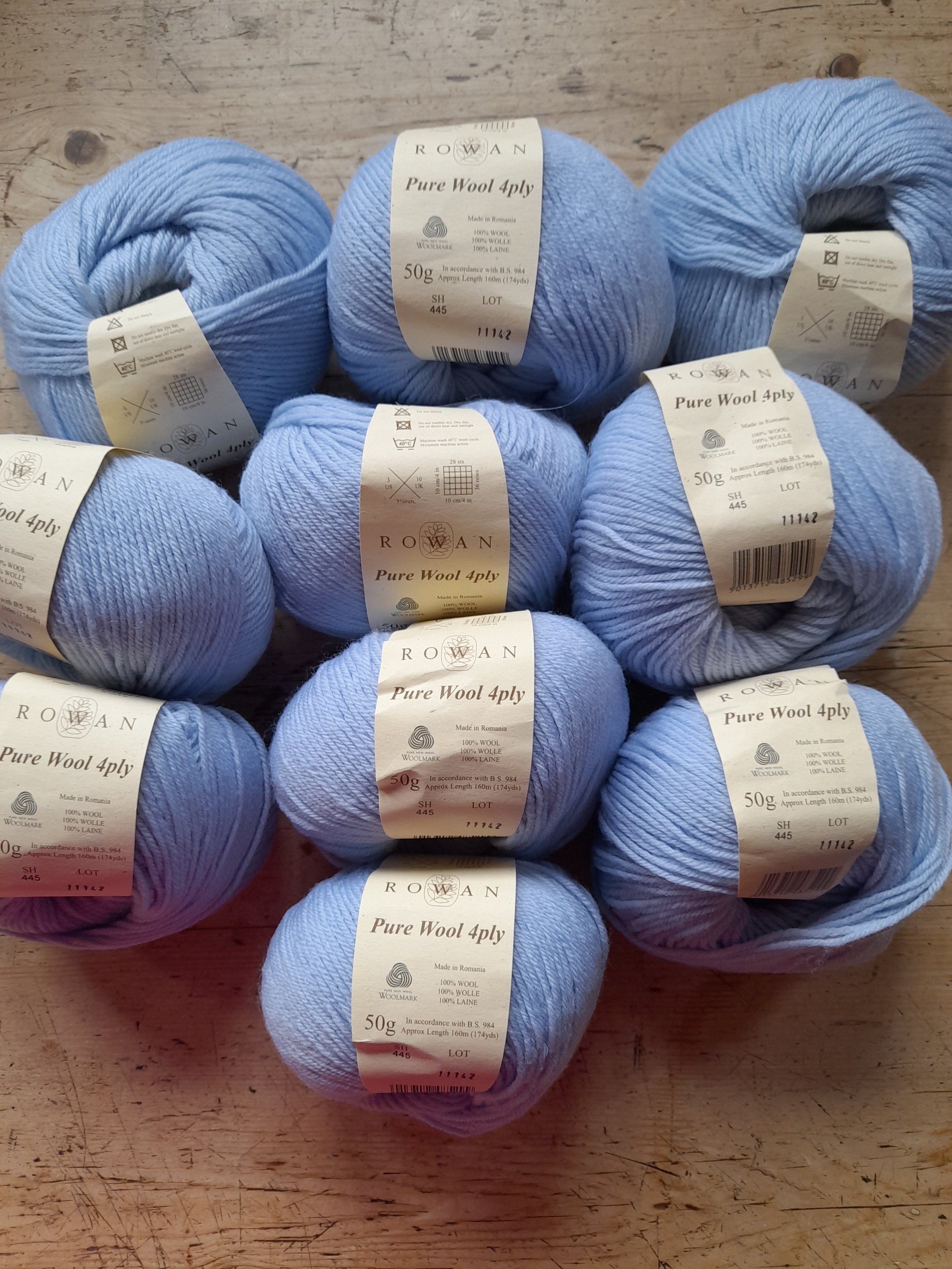Rowan Pure Wool 4 ply super wash 500g