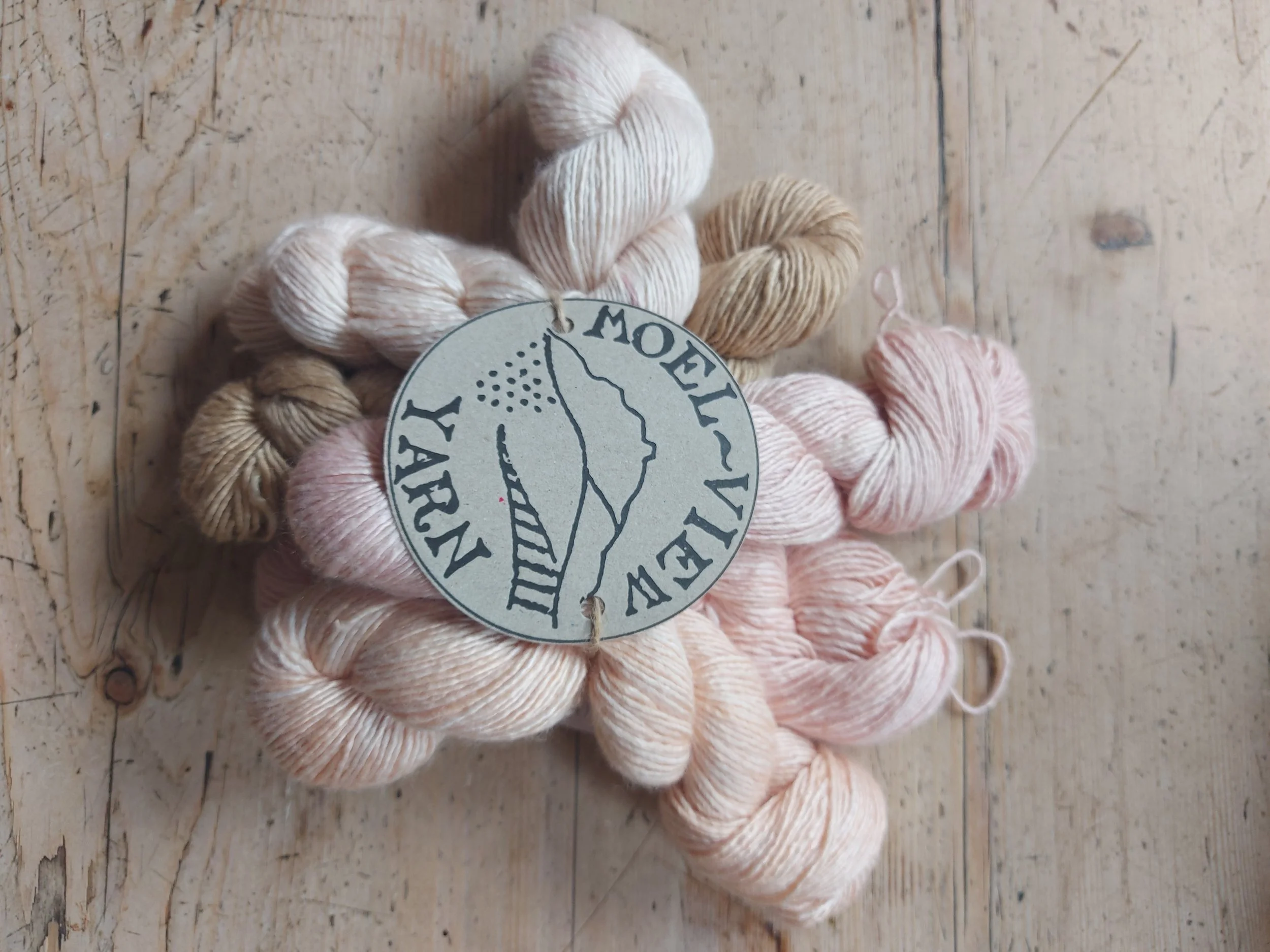 wait for pink grey to sell.jpg