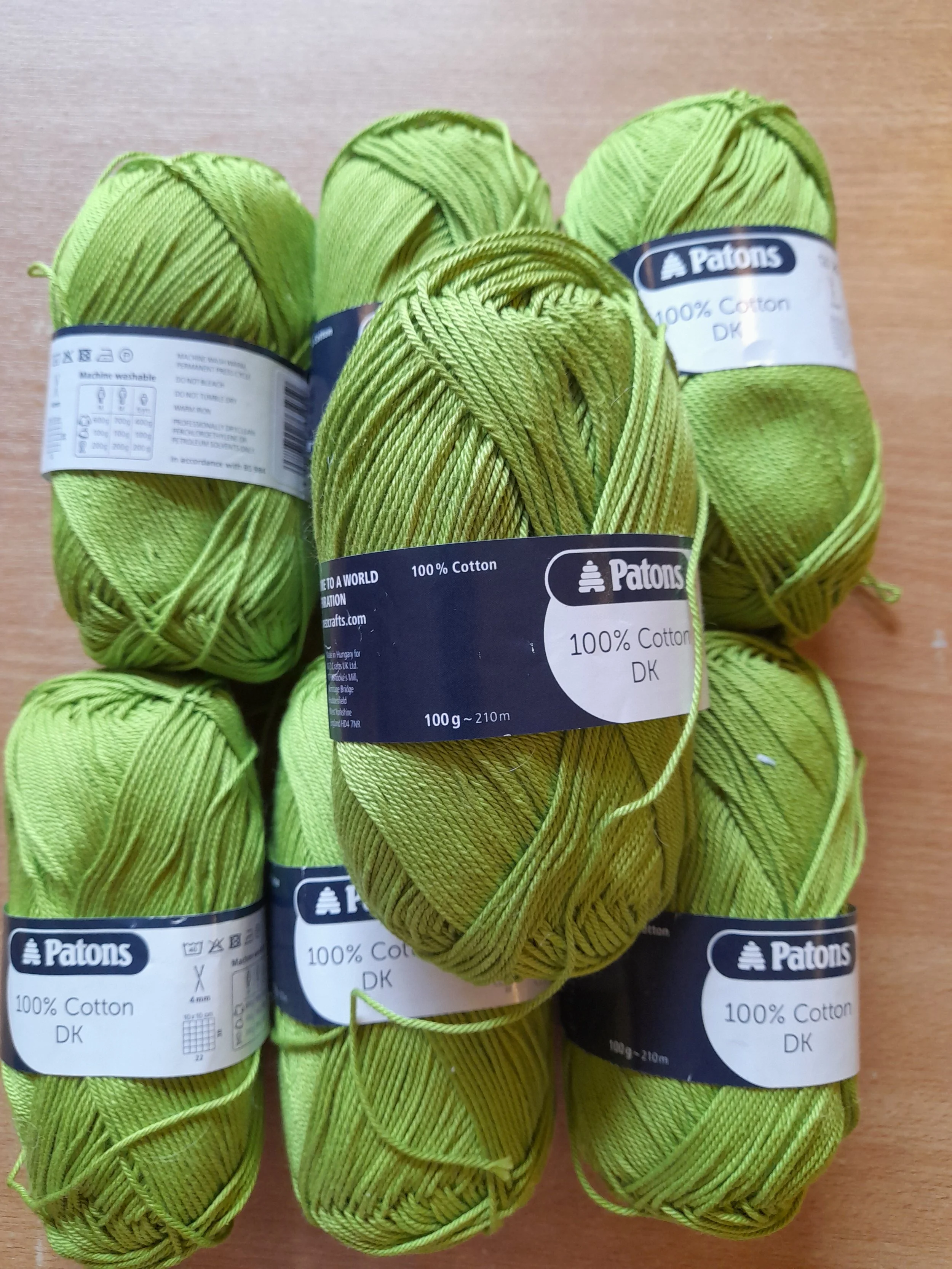 Patons 100% Cotton DK 700g in green