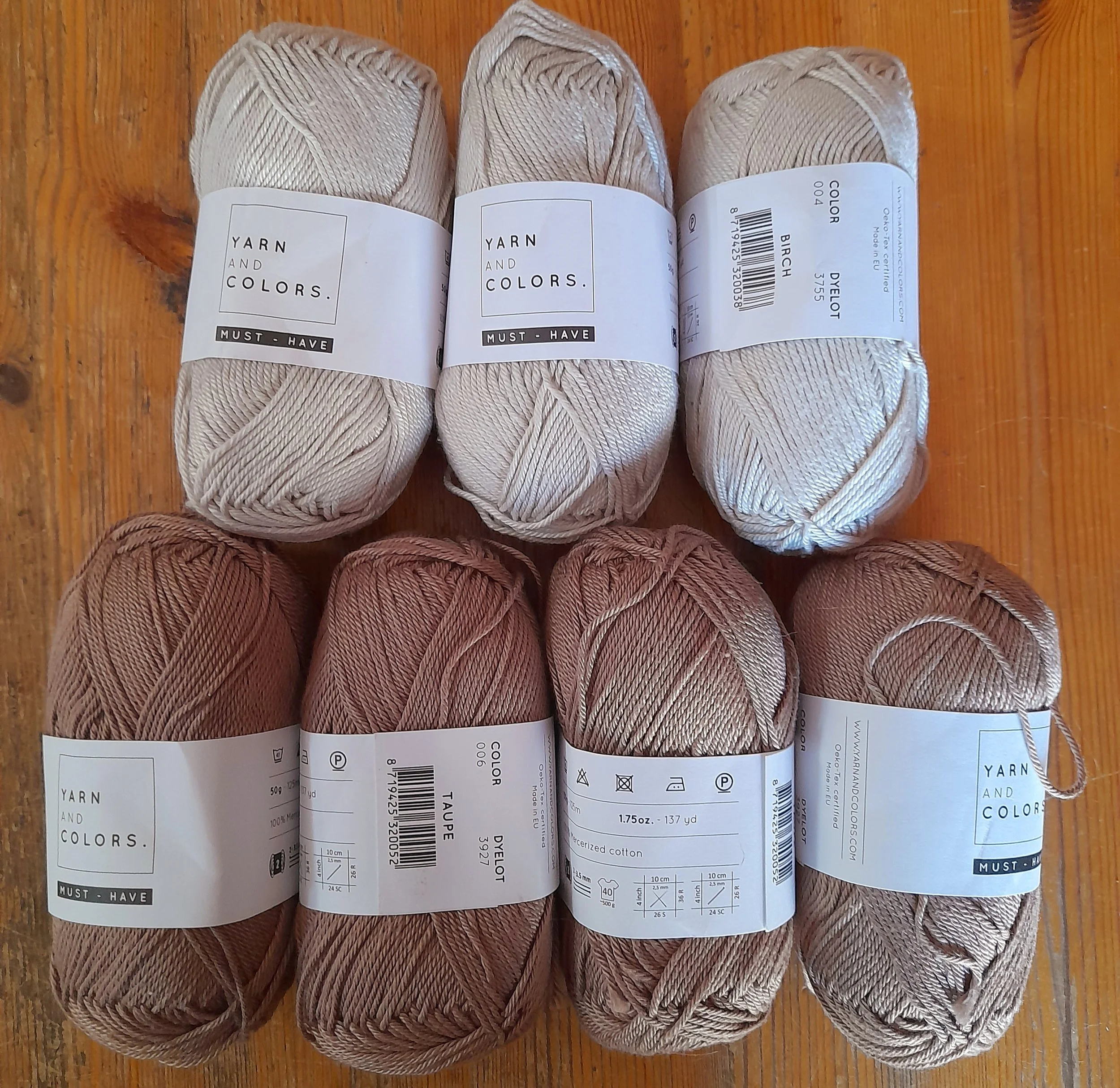 Yarn and Colors Must Have 100% mercerised cotton 350g
