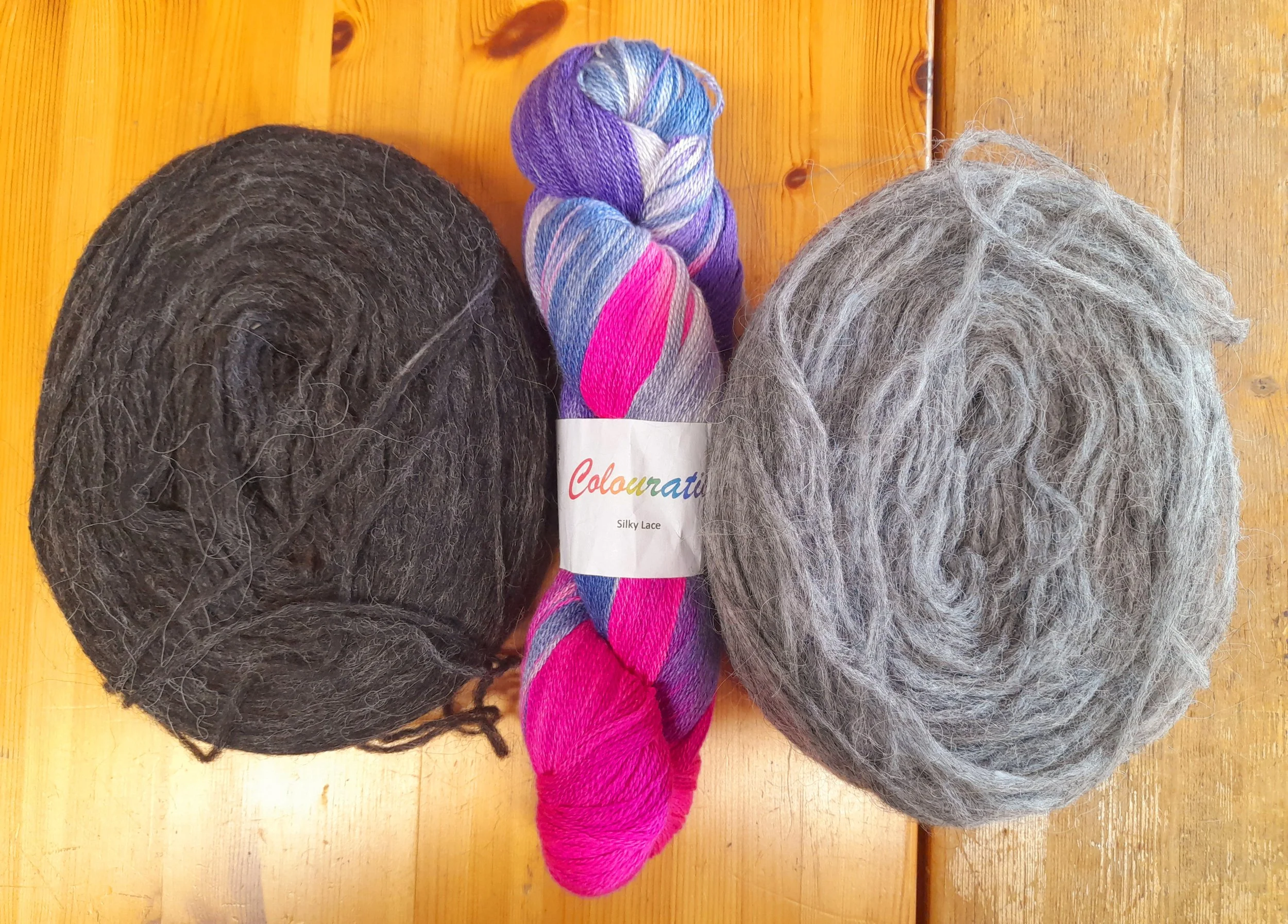 Istex Plotulopi Lopi Icelandic unspun wool and Colouration Silky Lace 300g