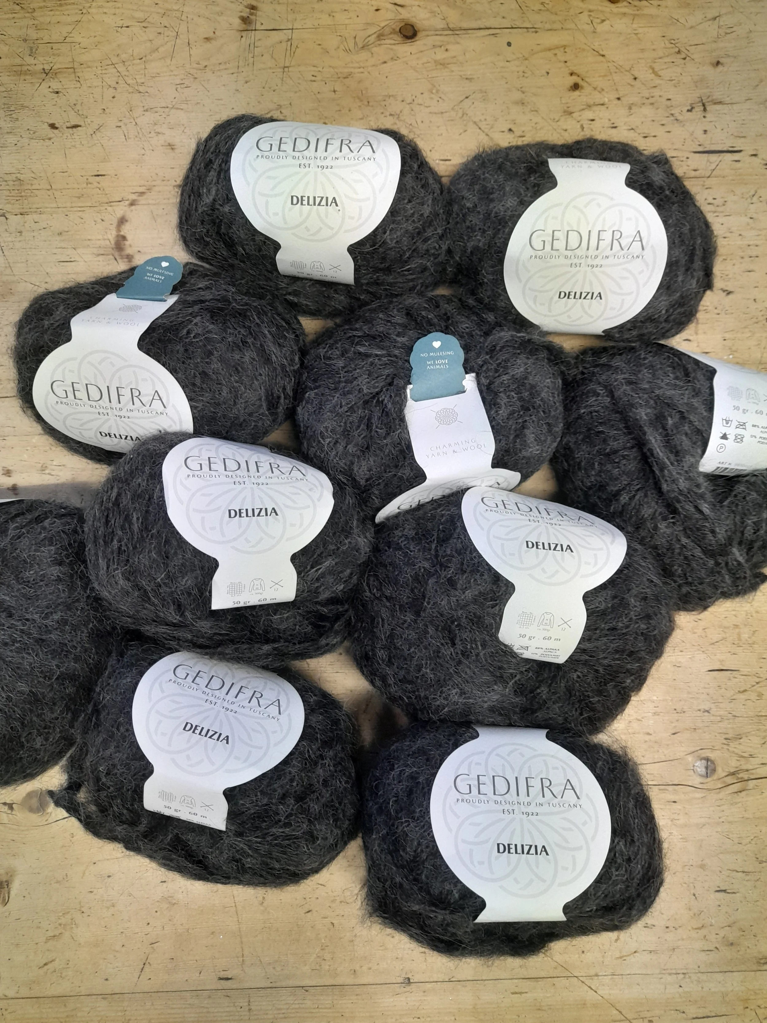 Gedifra Delizia super chunky £4pb.jpg