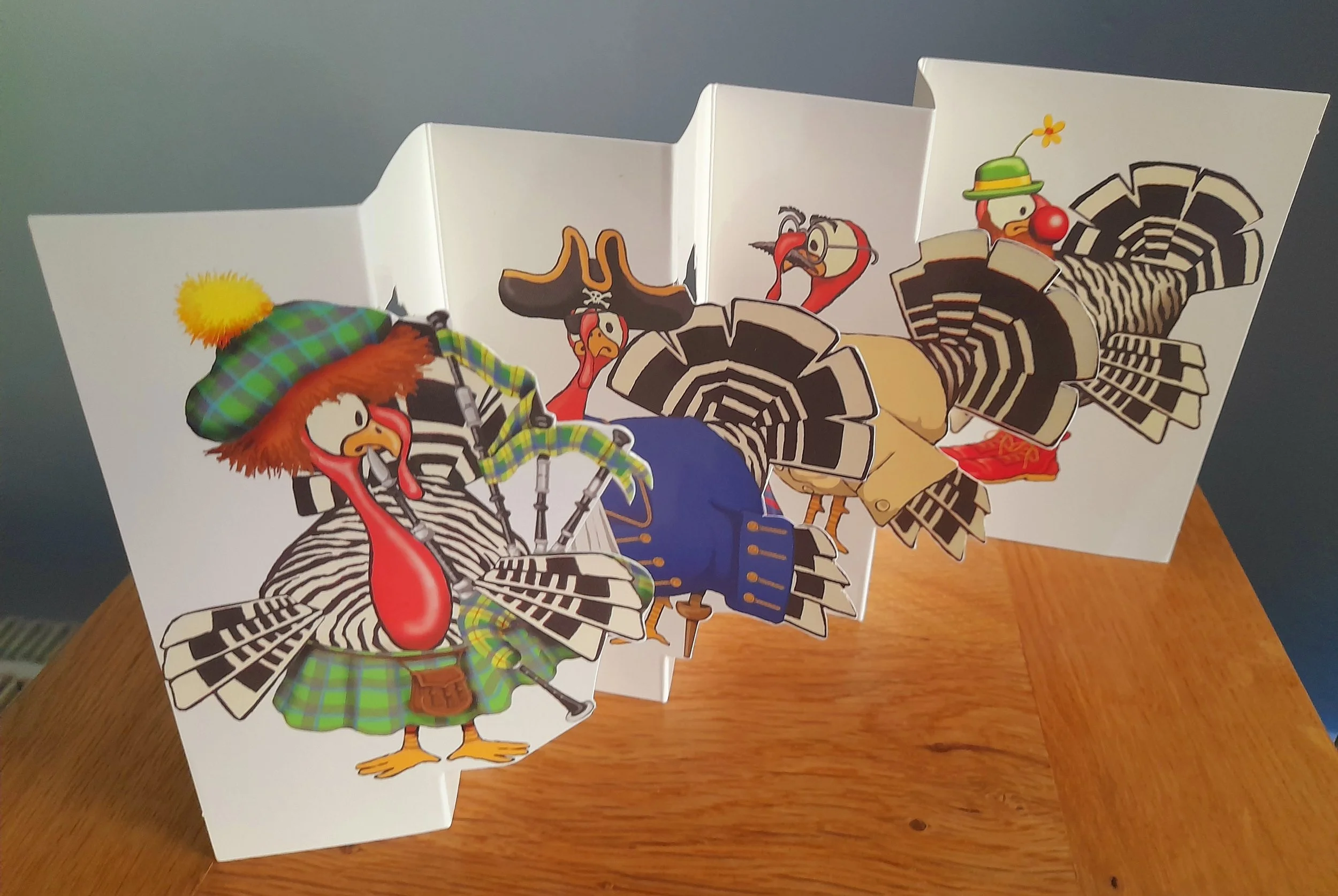GOS1 Turkeys in Disguise pack of 10 small Christmas Cards Gift of Sight