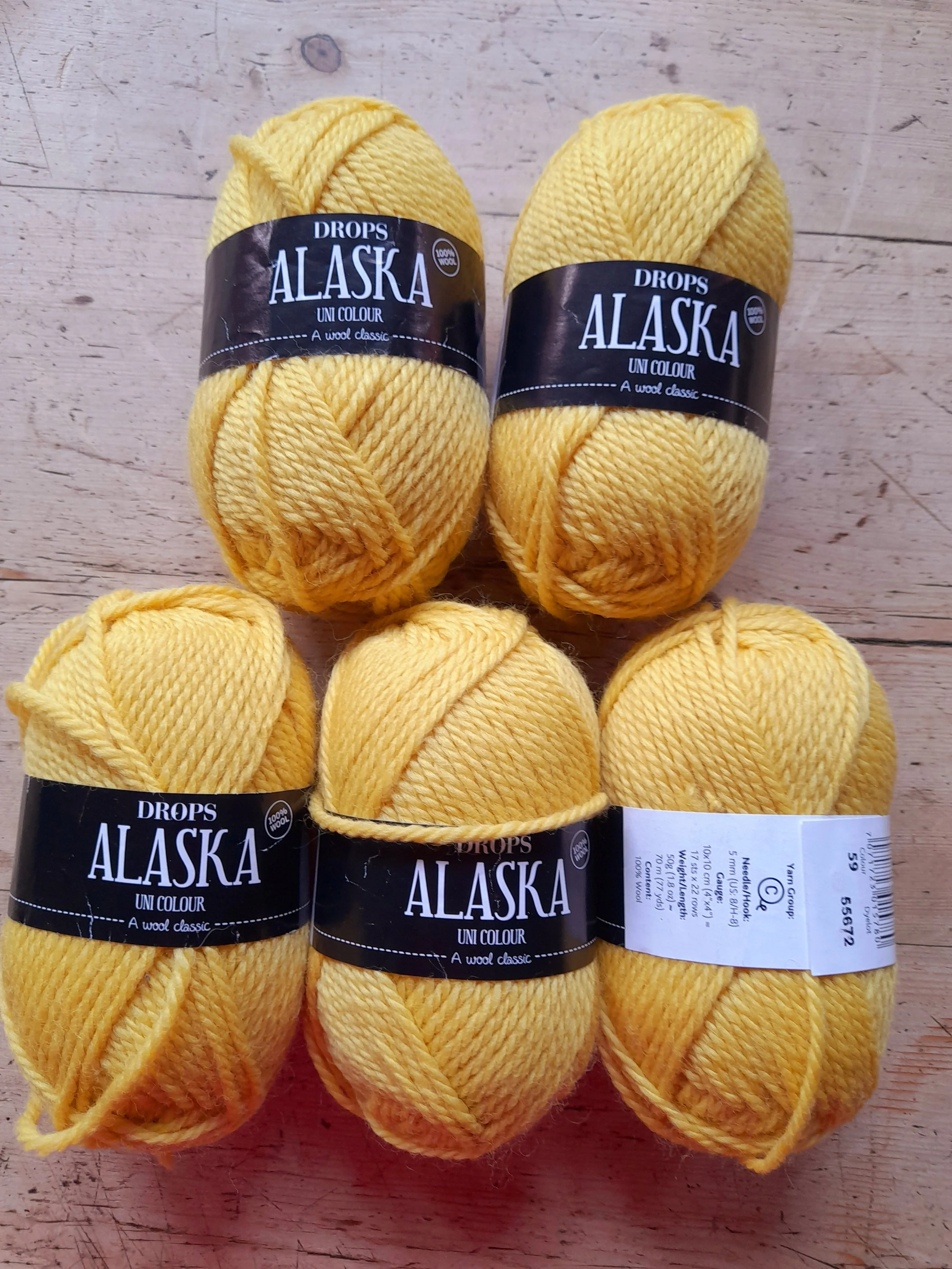 Drops Alaska Uni Colour 100% Wool 250g