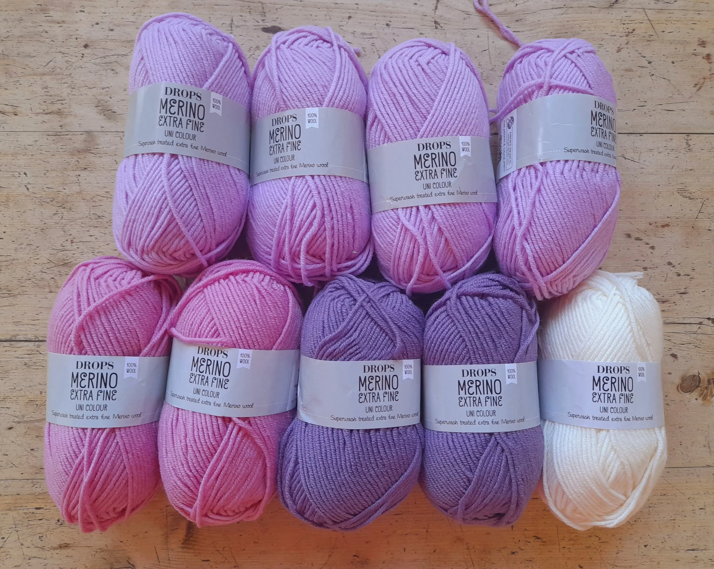 Drops Merino Extra Fine Uni Colour DK double knit pinks 450g