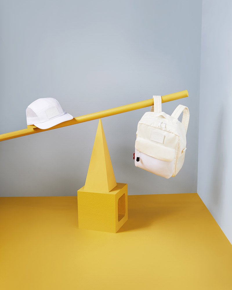 friends-everywhere-creative-agency-levis-accessories-16.jpg