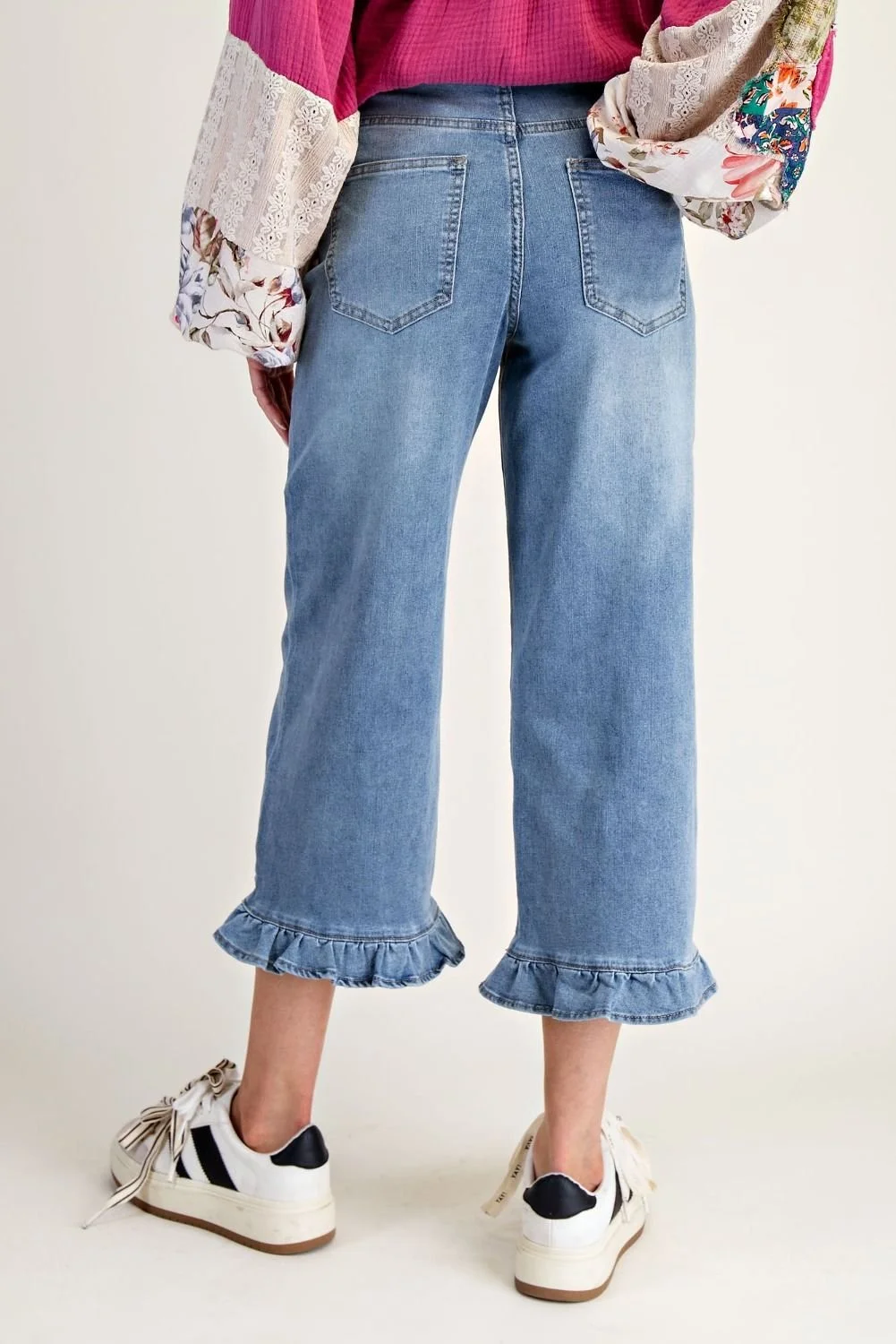 eb57688_washed_denim-v1_12_.jpg