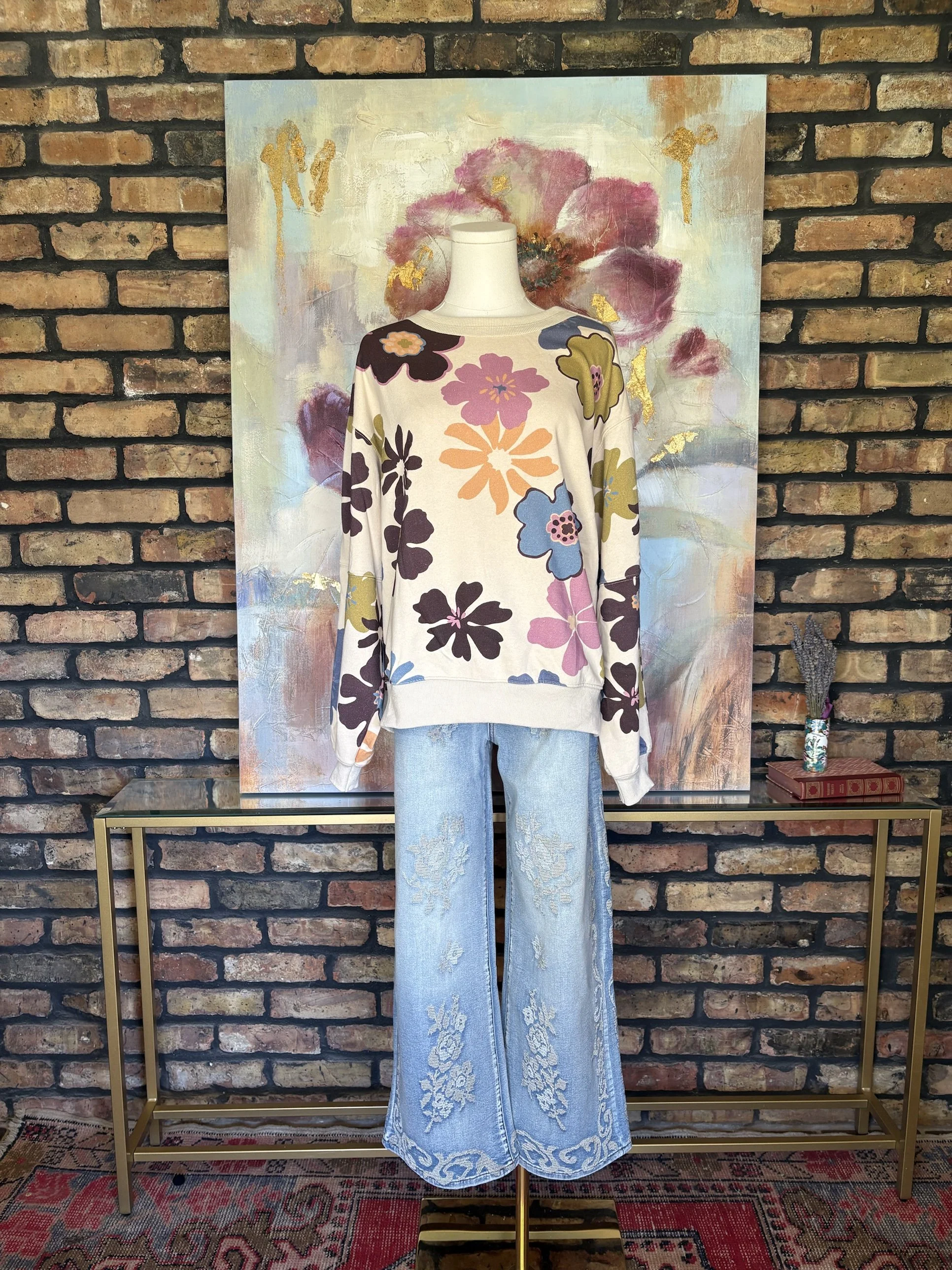 29-retro-floral-sweatshirt.jpg