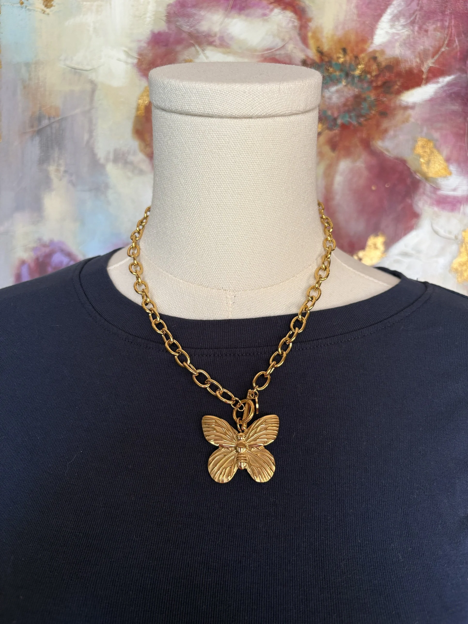 07-gold-butterfly-chain-necklace.jpg
