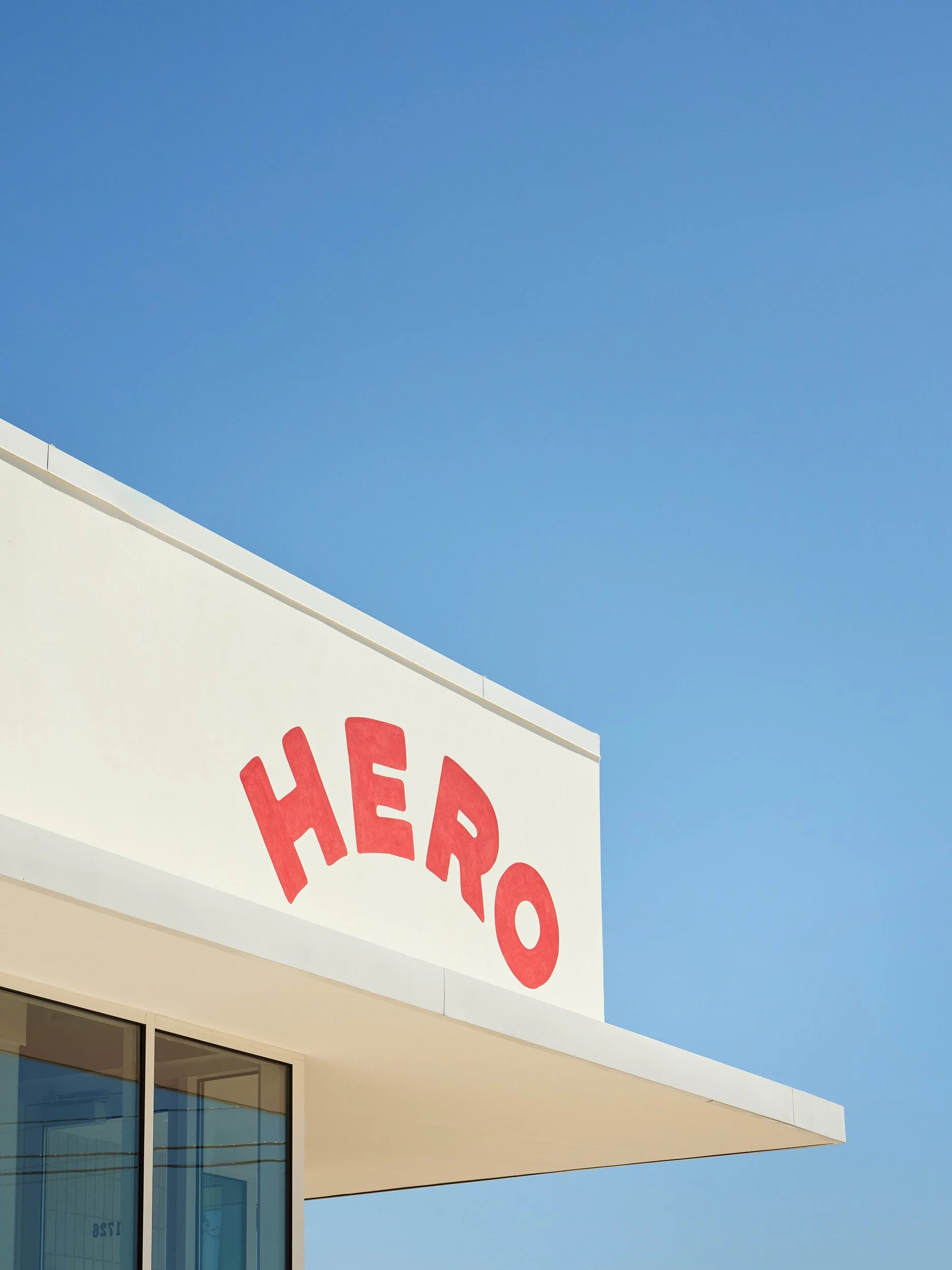 hero02.jpg