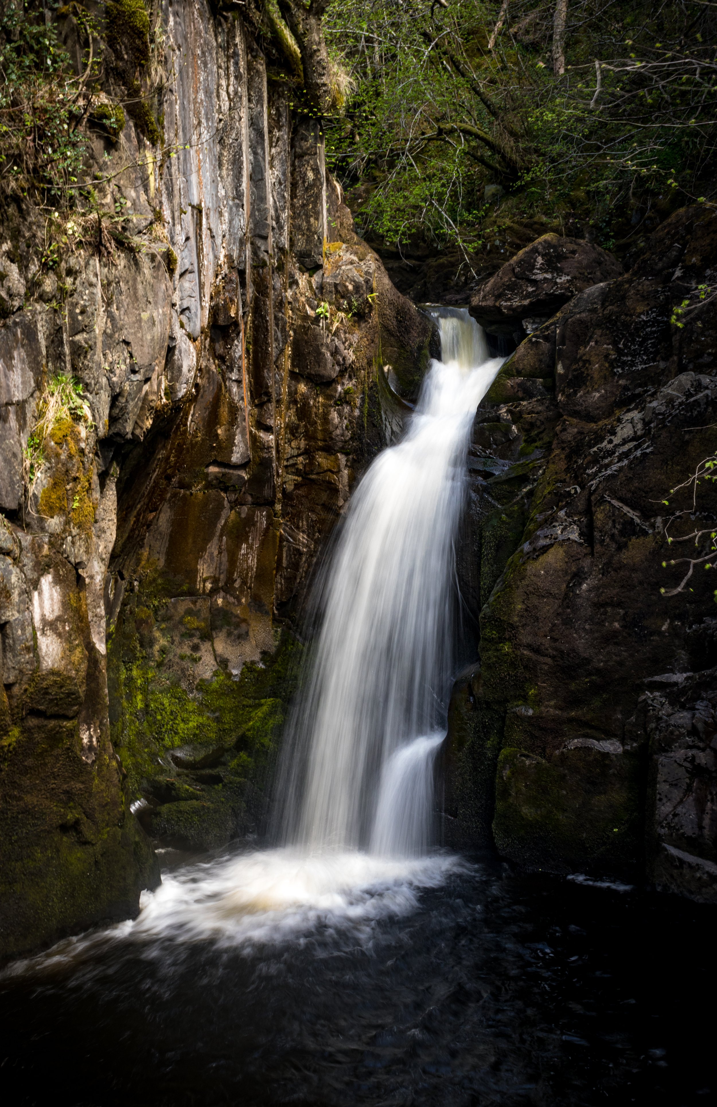 Ingleton Waterfall 8.jpg