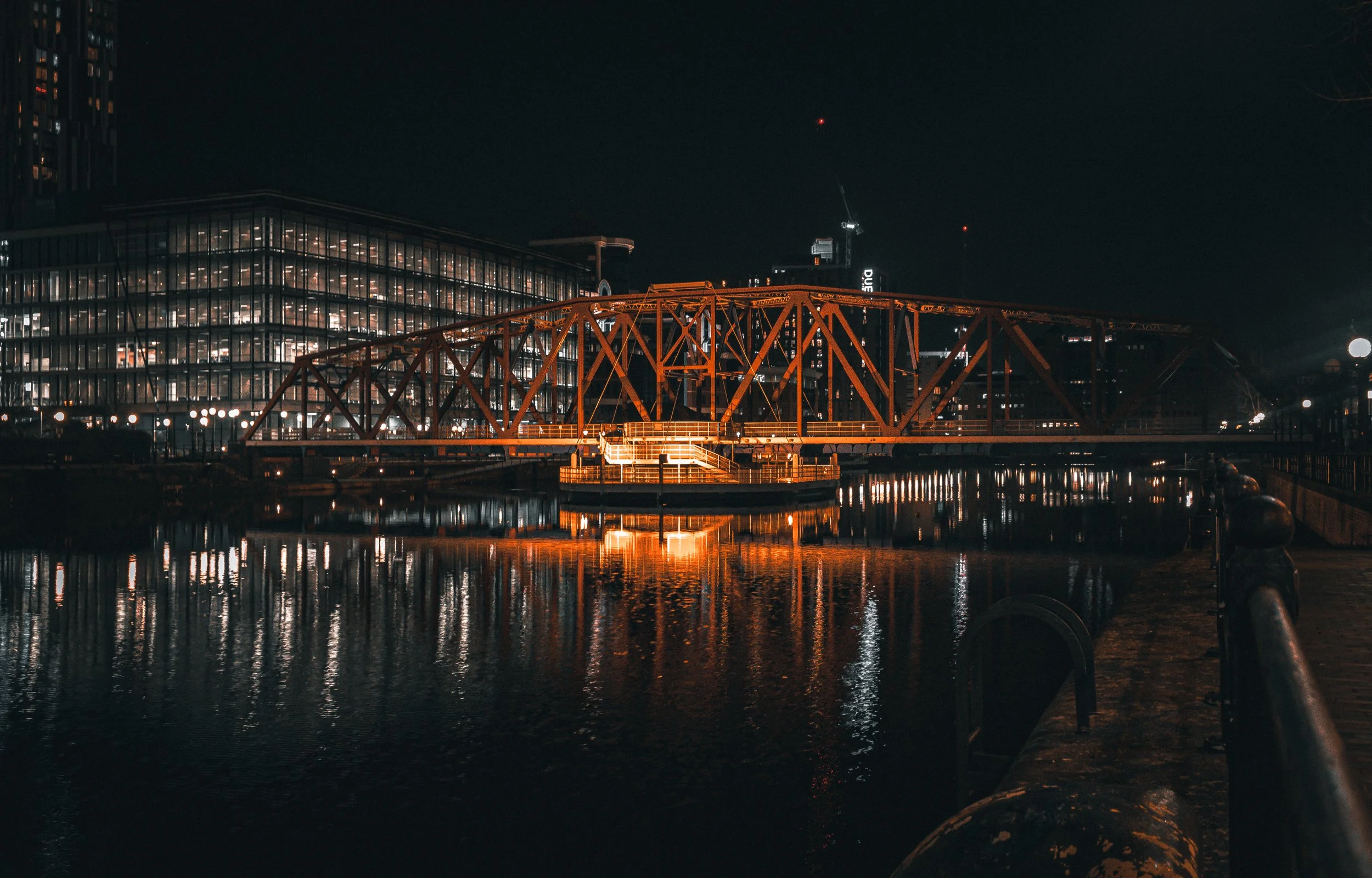Media city bridge.jpg