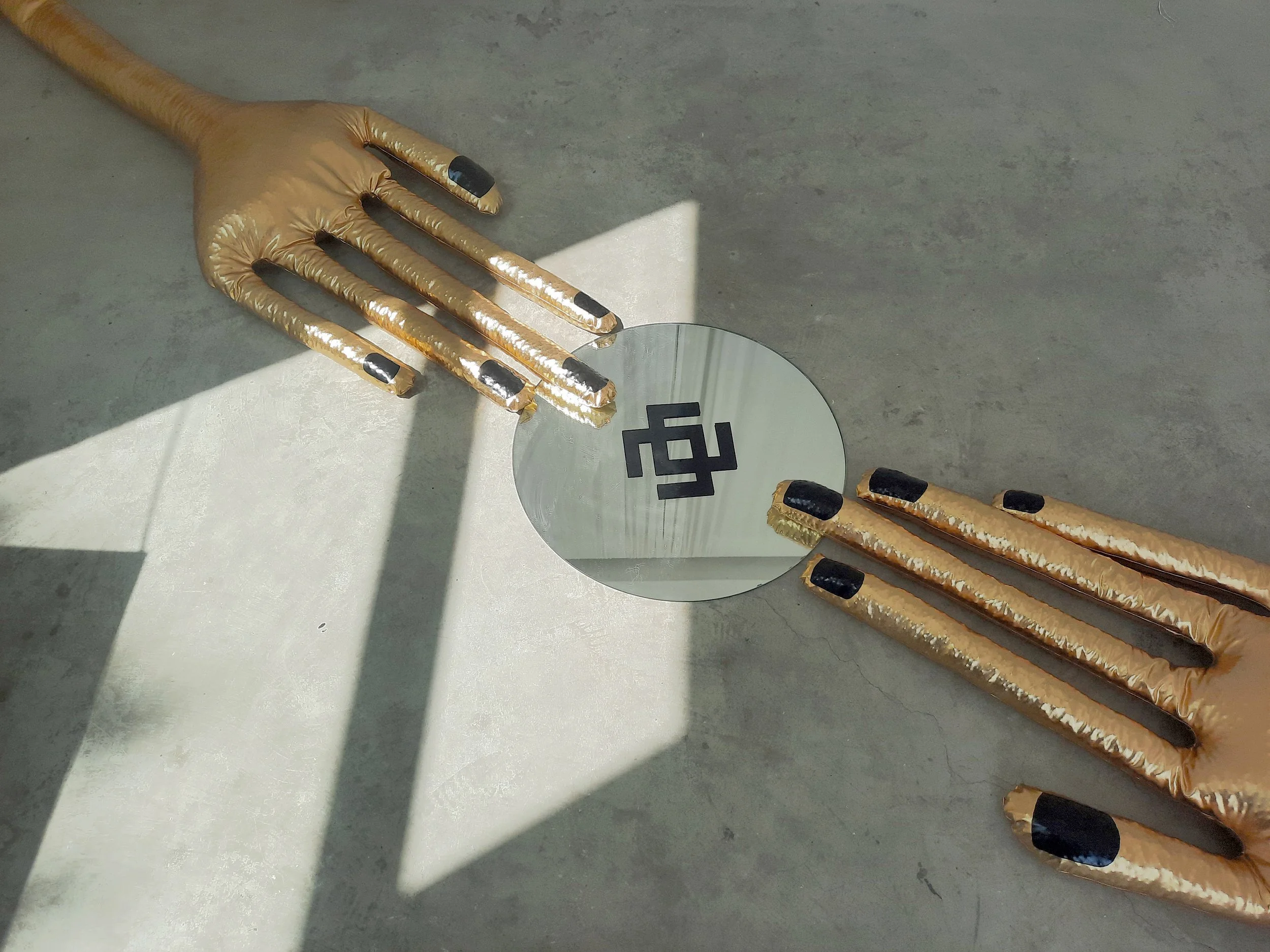 Guntra Laivacuma — Seriously Silly and the Unconscious mind