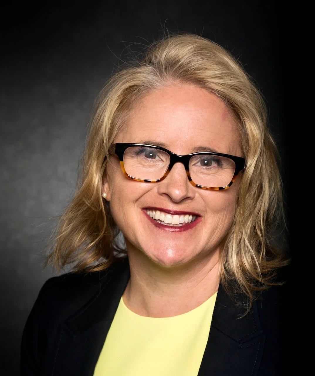 Dr. Jane van Dis, MD