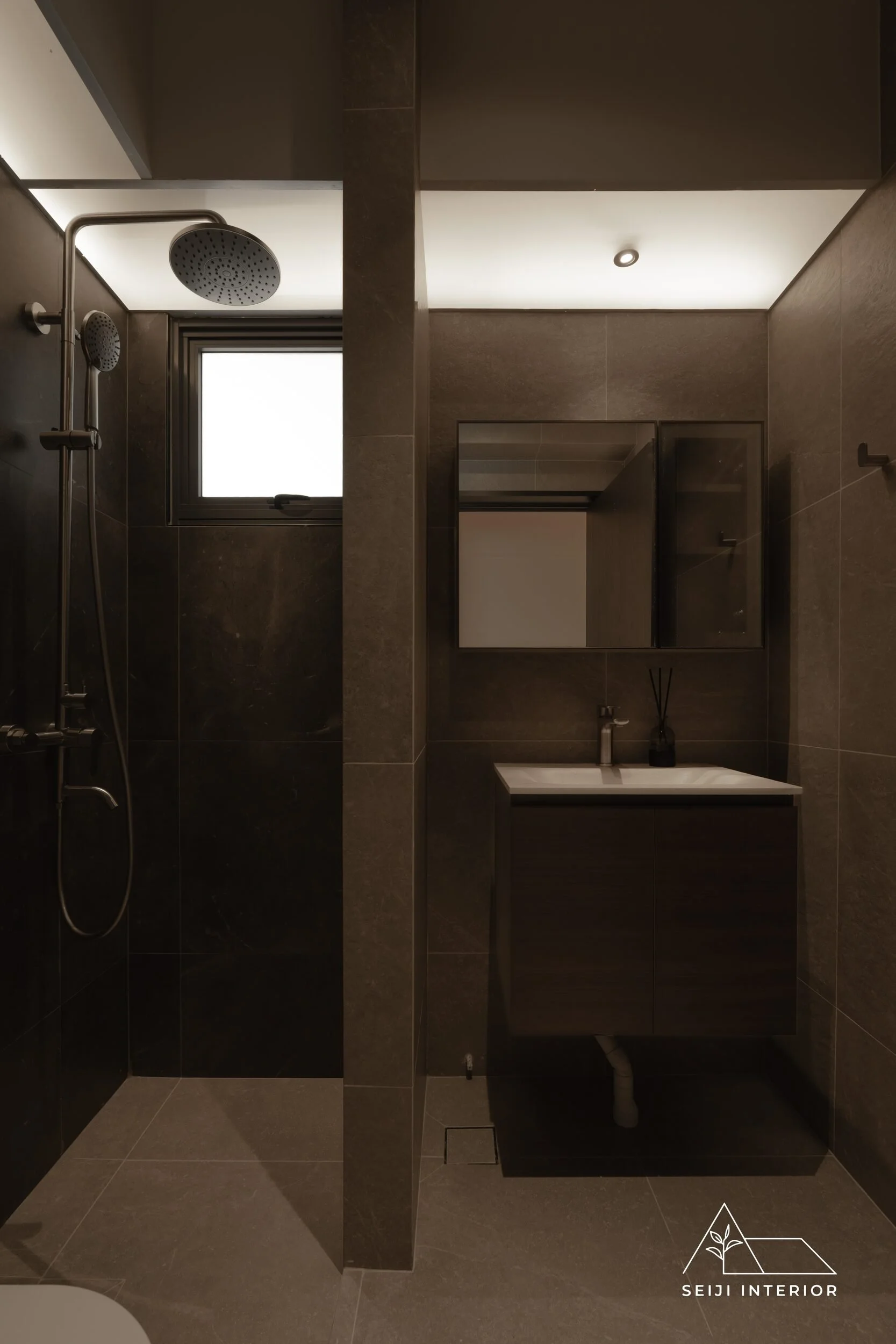 SEIJI Interior- 587A Pasir Ris #10-503-40.jpg