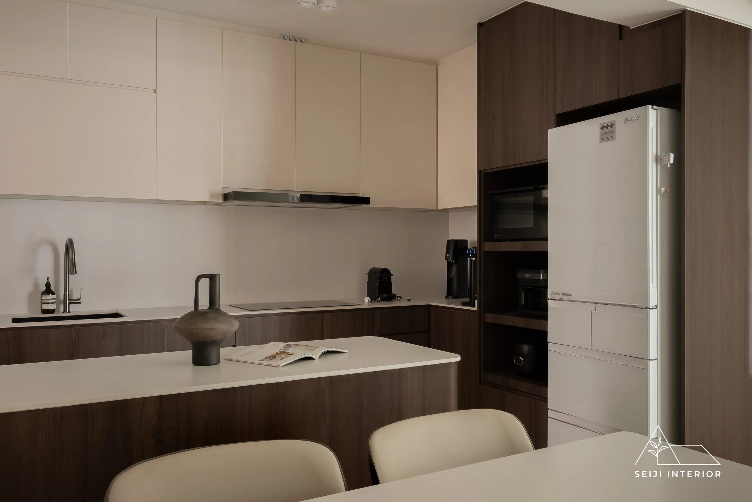 SEIJI Interior-75B Circuit Road #13-154-11.jpg