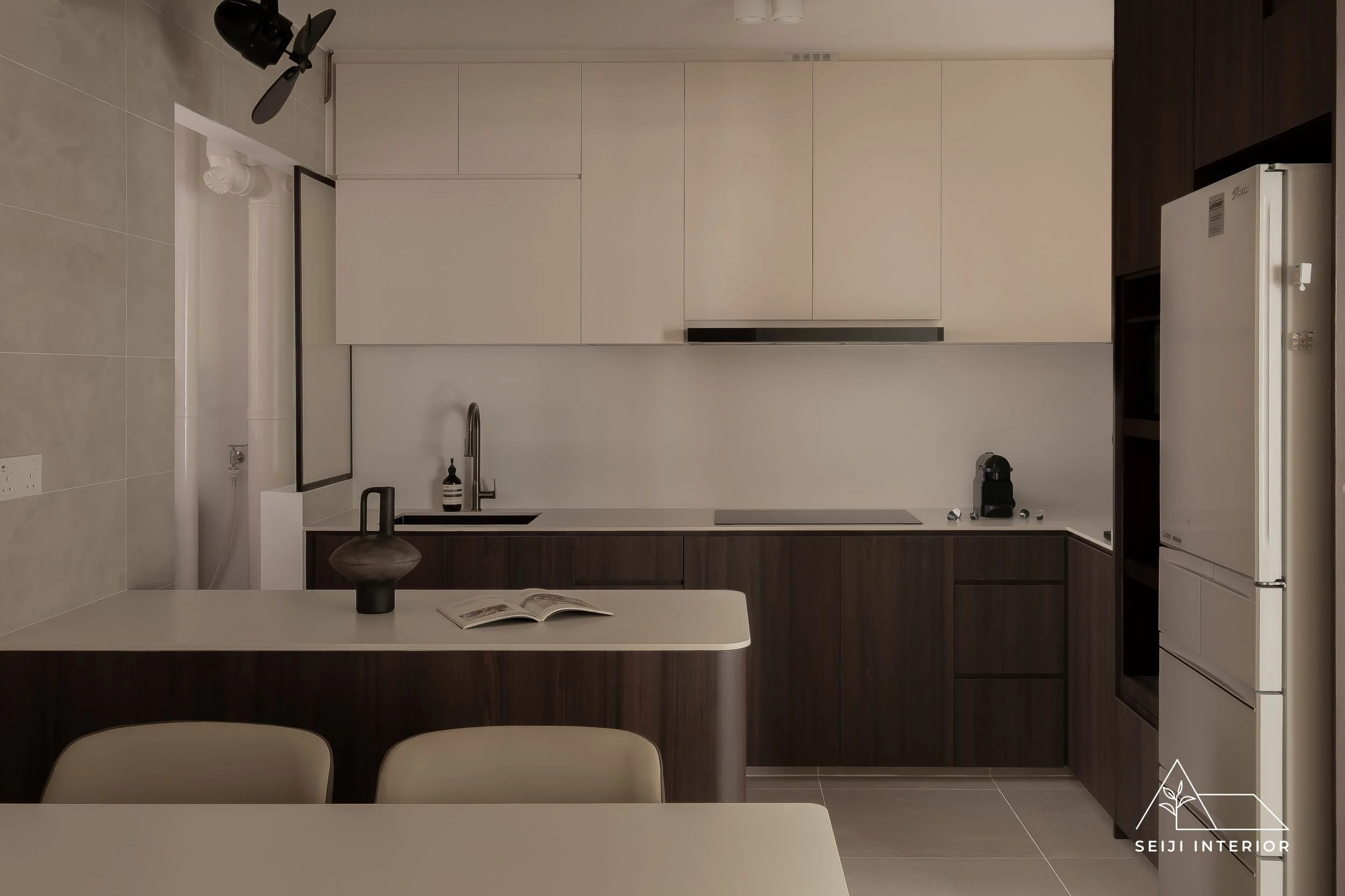 SEIJI Interior-75B Circuit Road #13-154-06.jpg