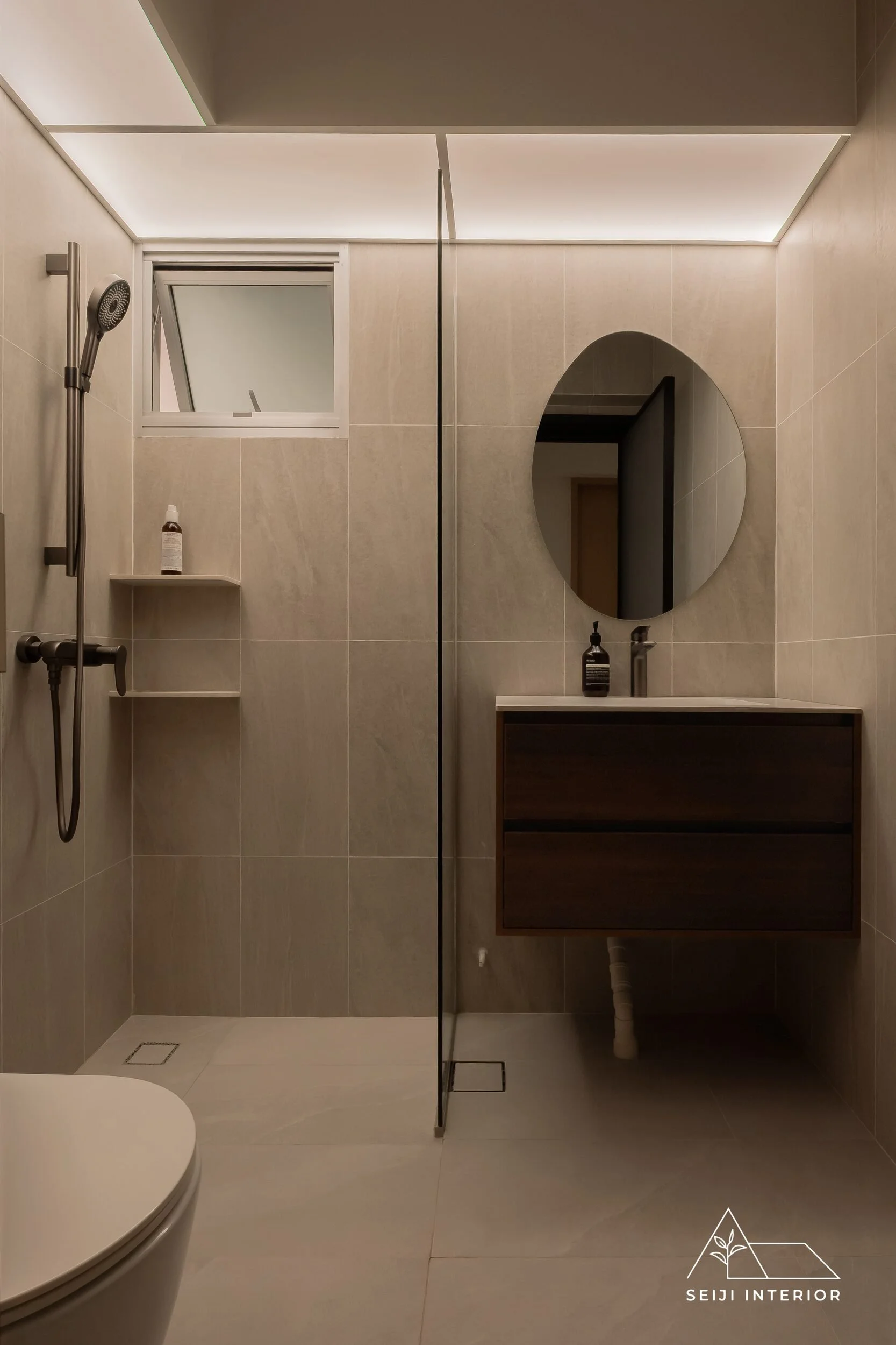 SEIJI Interior-75B Circuit Road #13-154-22.jpg