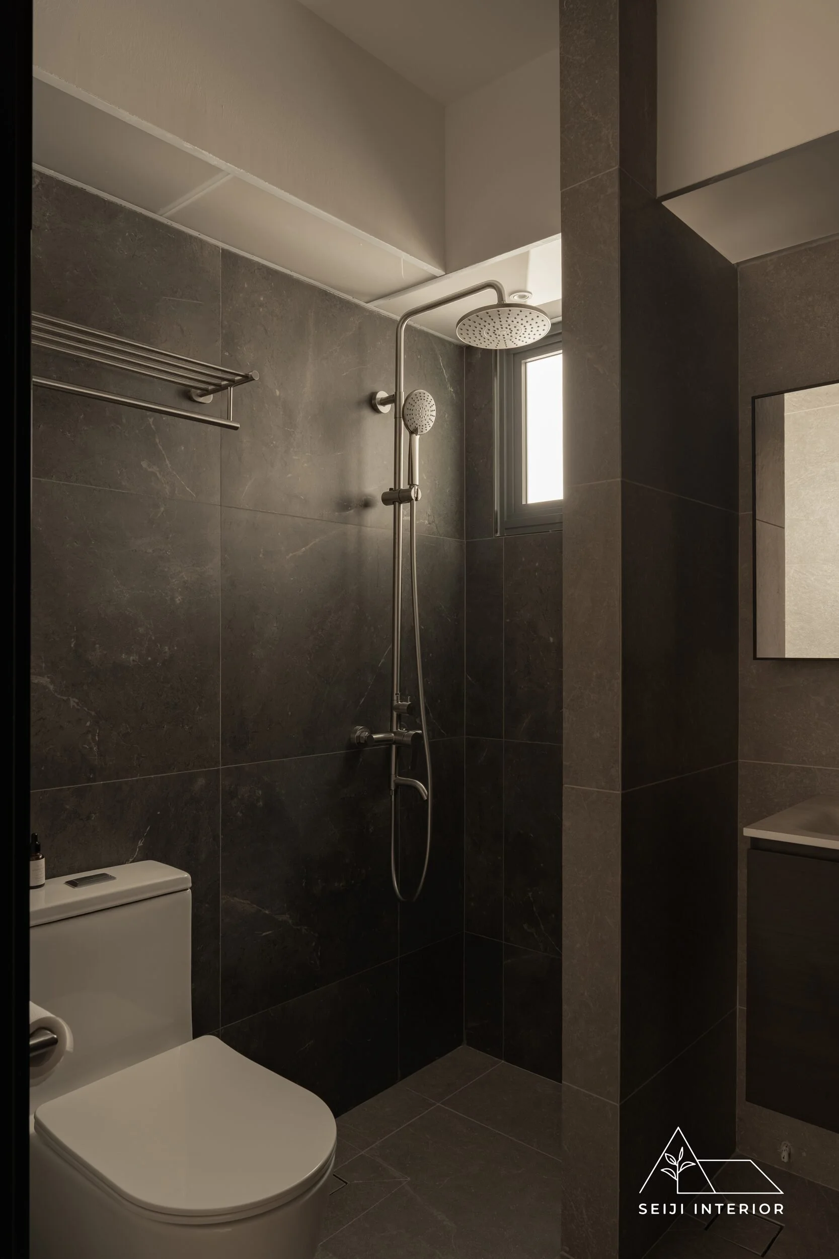 SEIJI Interior- 587A Pasir Ris #10-503-41.jpg