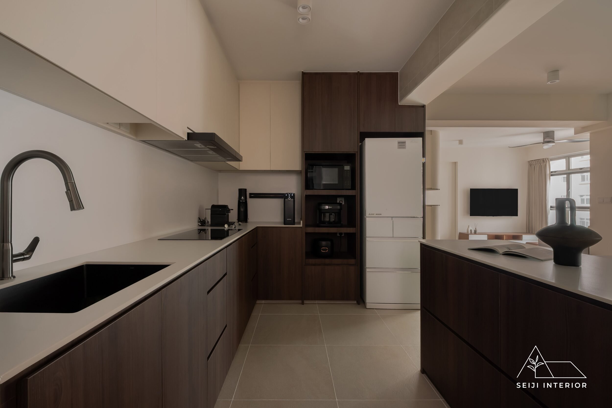 SEIJI Interior-75B Circuit Road #13-154-08.jpg