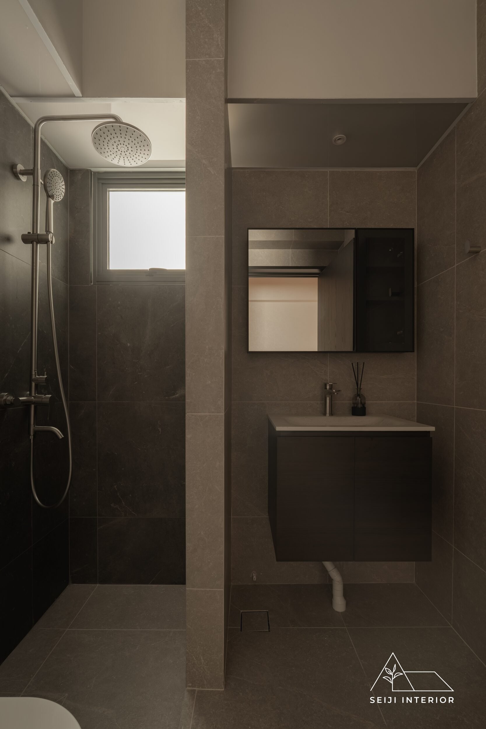 SEIJI Interior- 587A Pasir Ris #10-503-39.jpg