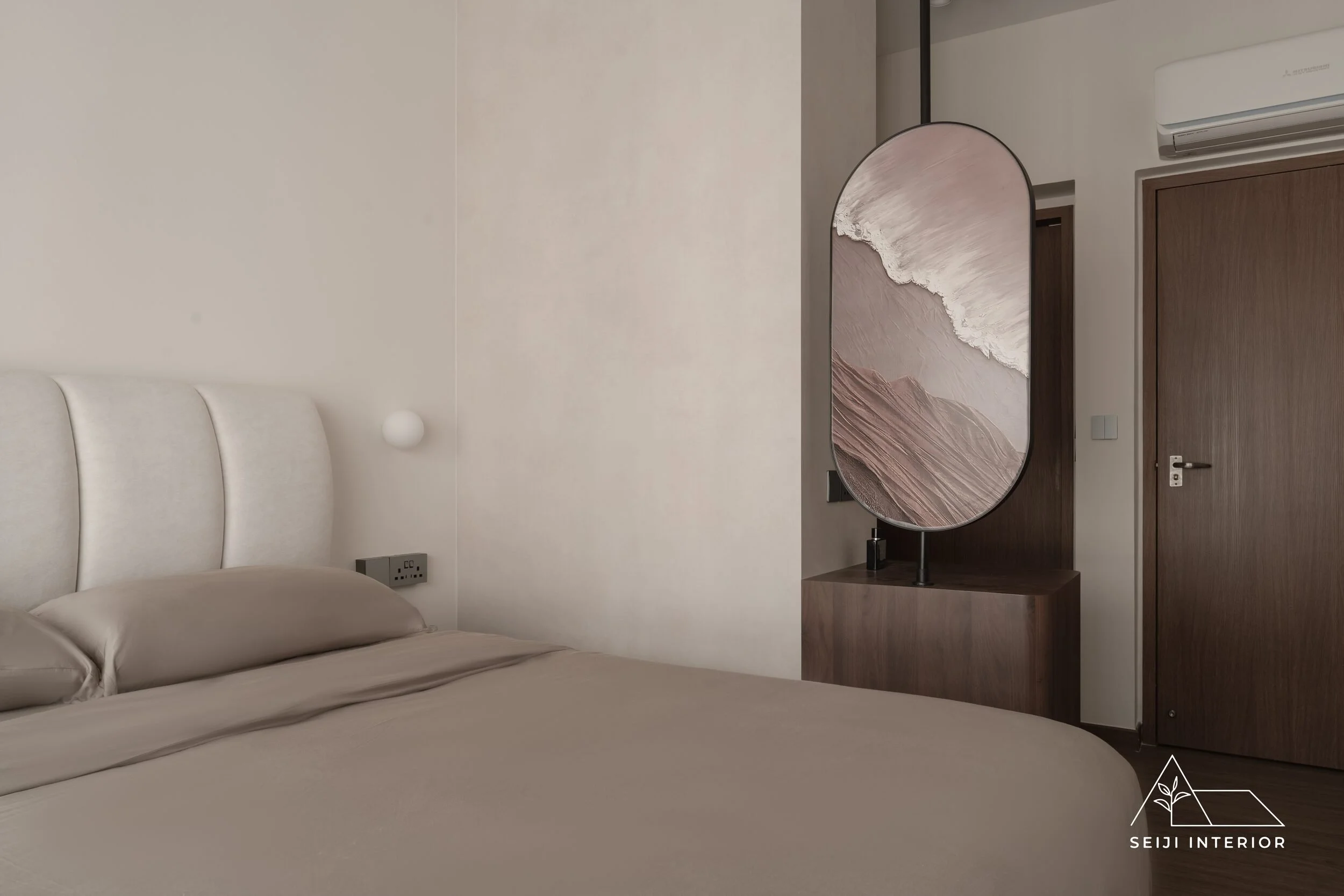 Seiji Interior-402B Northshore #22-48-23.jpg