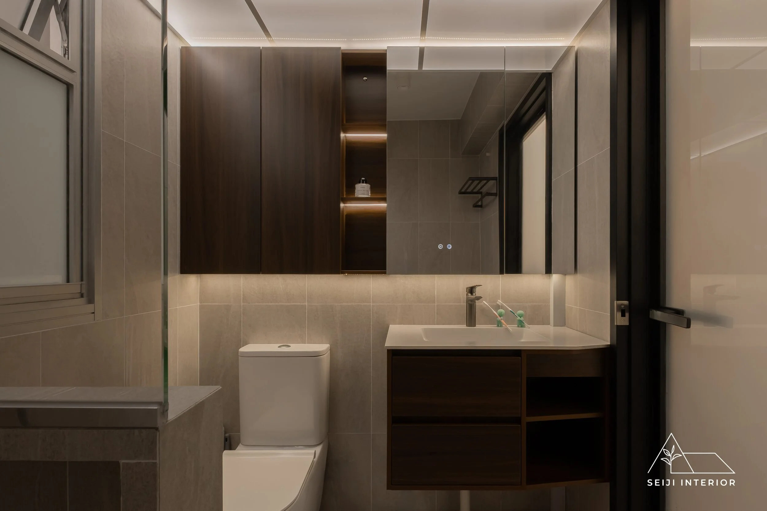 SEIJI Interior-75B Circuit Road #13-154-20.jpg