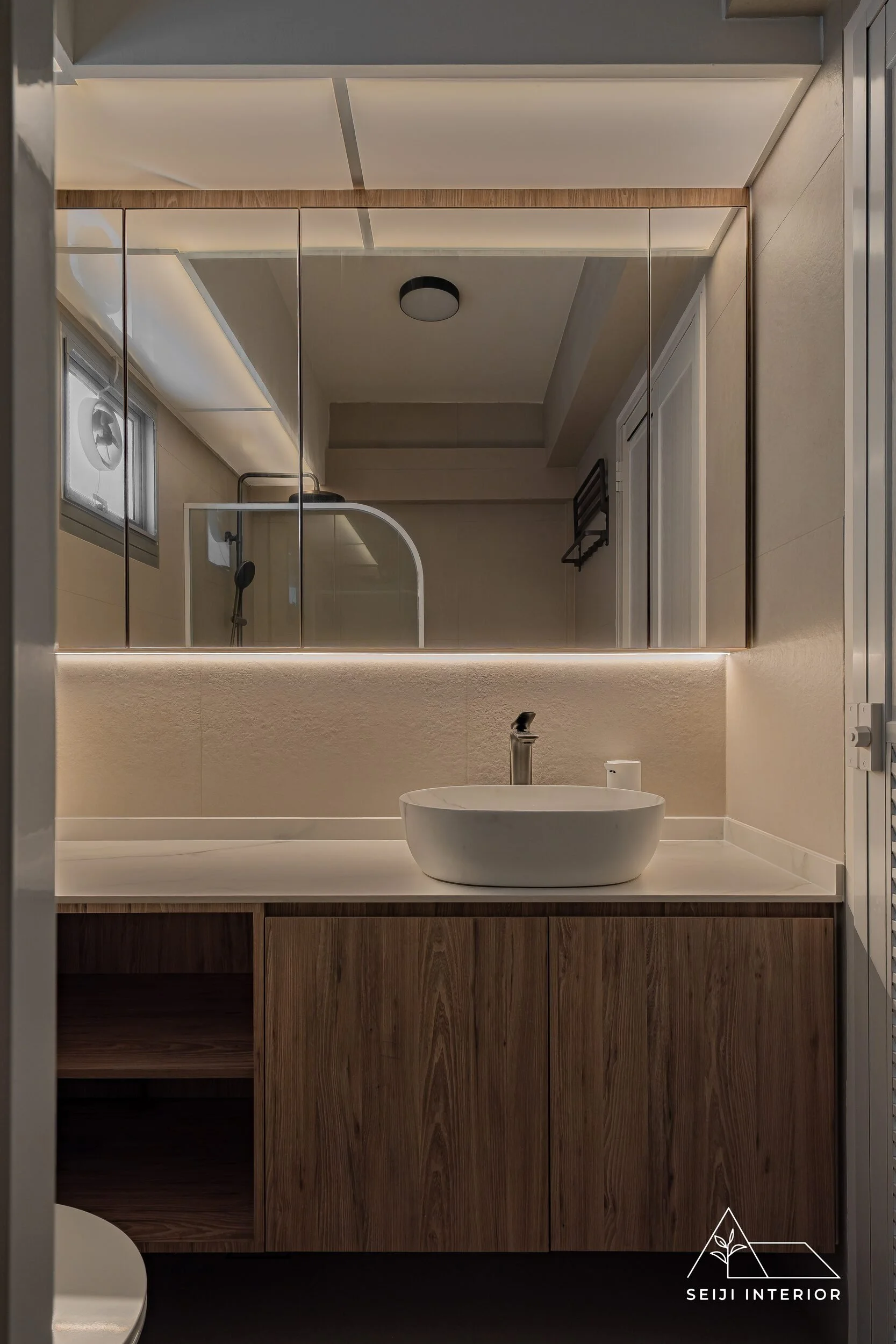 SEIJI Interior-338A Anchorvale Crescent #12-69-31.jpg