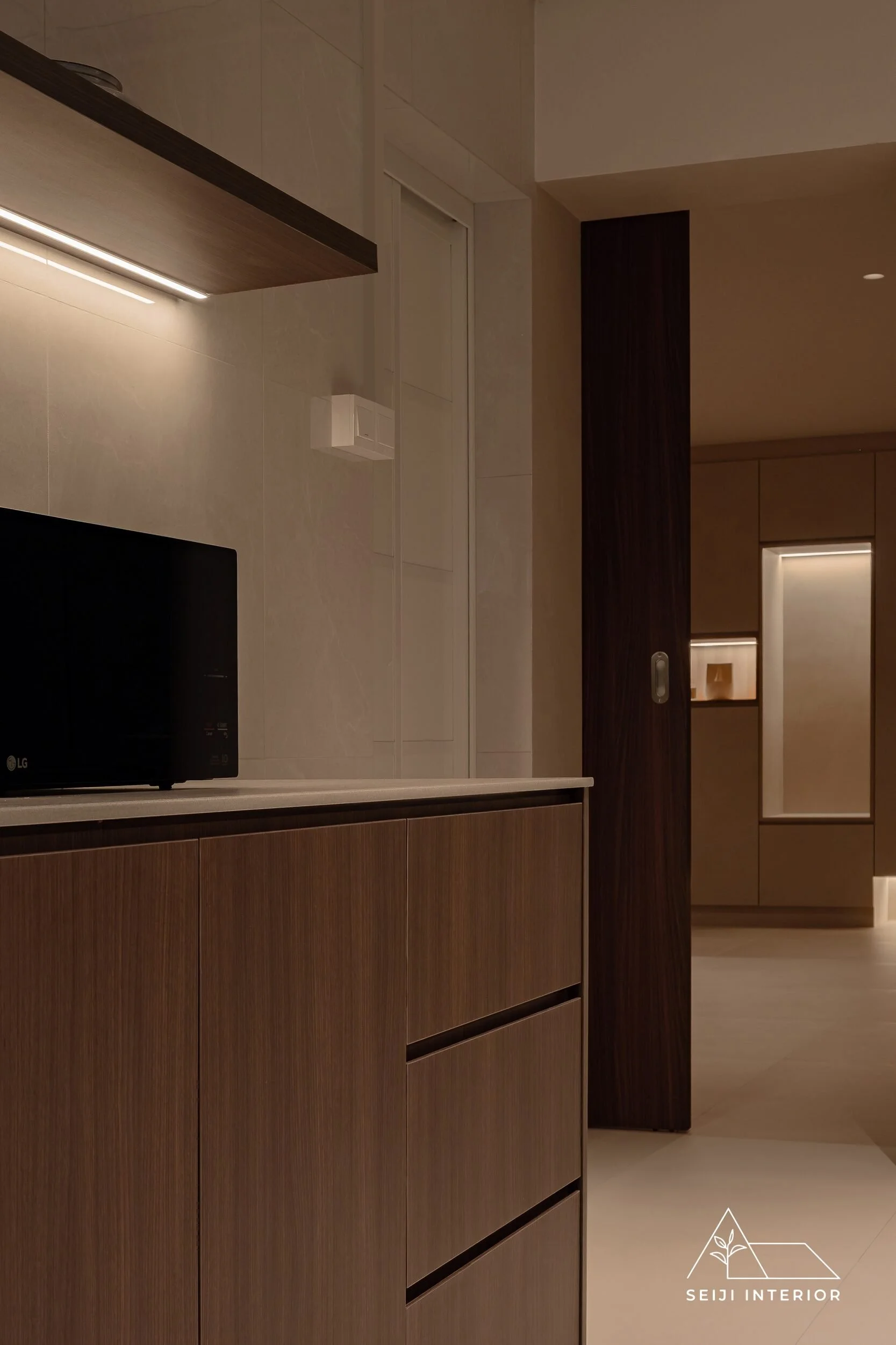 SEIJI Interior-121D Sengkang East Way #13-67-12.jpg