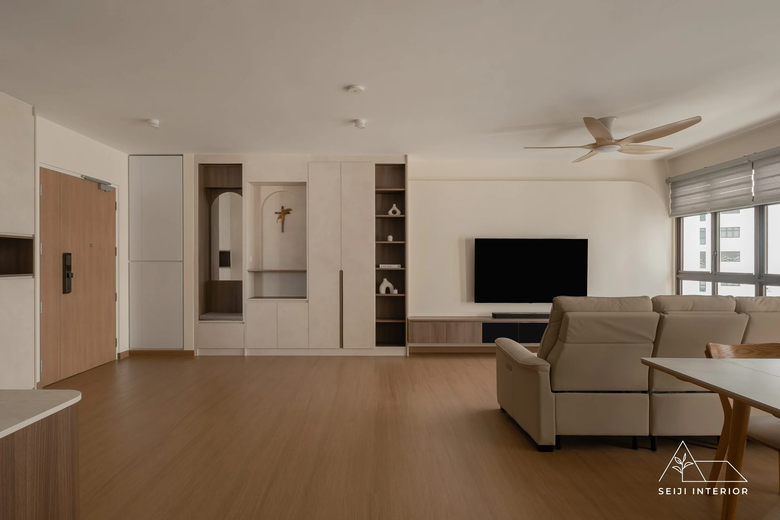 SEIJI Interior-969B Tampines St 96 #12-397-03.jpg