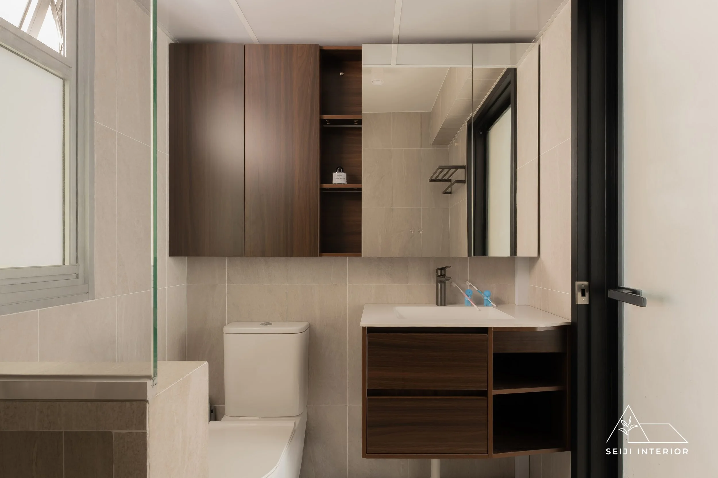 SEIJI Interior-75B Circuit Road #13-154-19.jpg