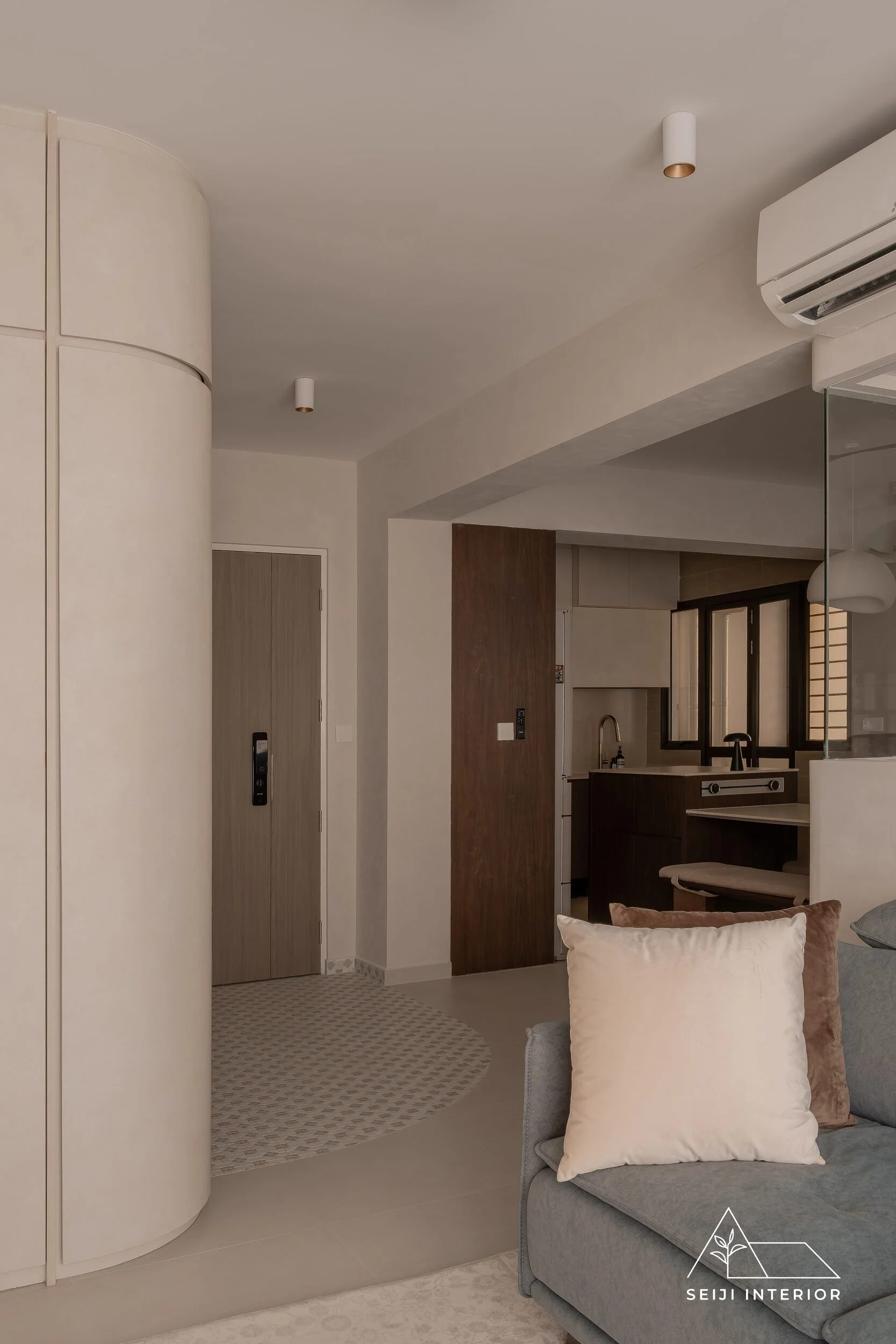 SEIJI Interior-99B Circuit Road #02-640-15.jpg
